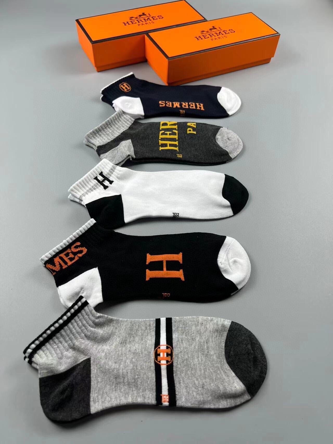 LOW-CUT SOCKS 291041 (1 BOX)