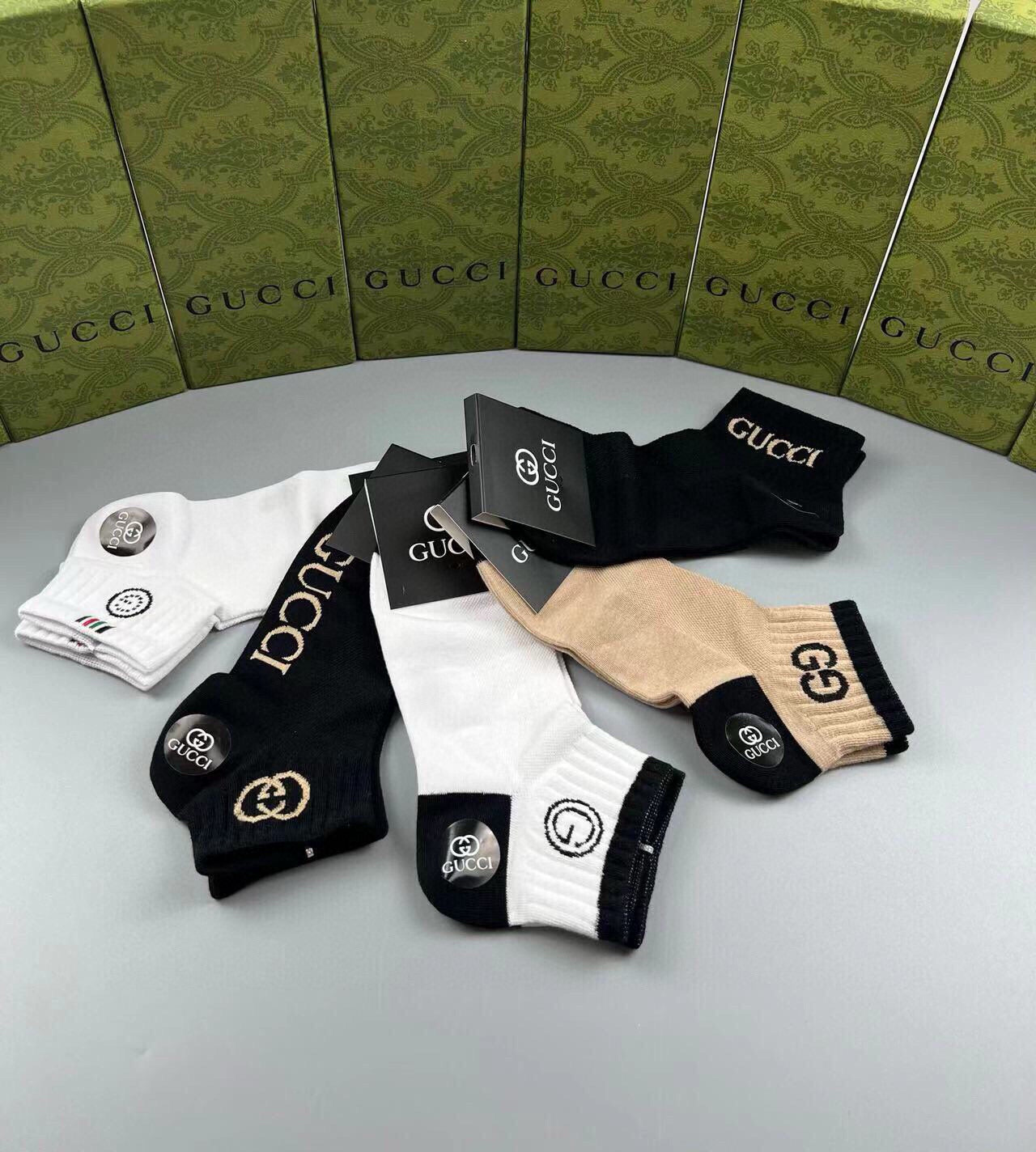 Classic Logo Socks 152380 (1 BOX)