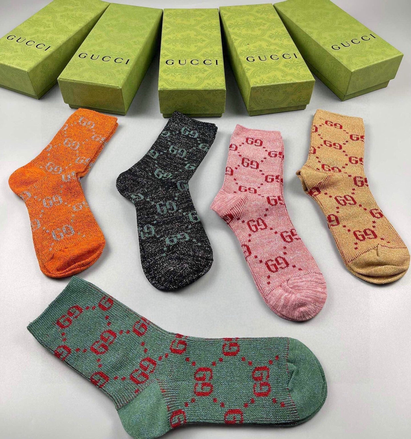 Classic Mid-Calf Socks 152391 (1 BOX)