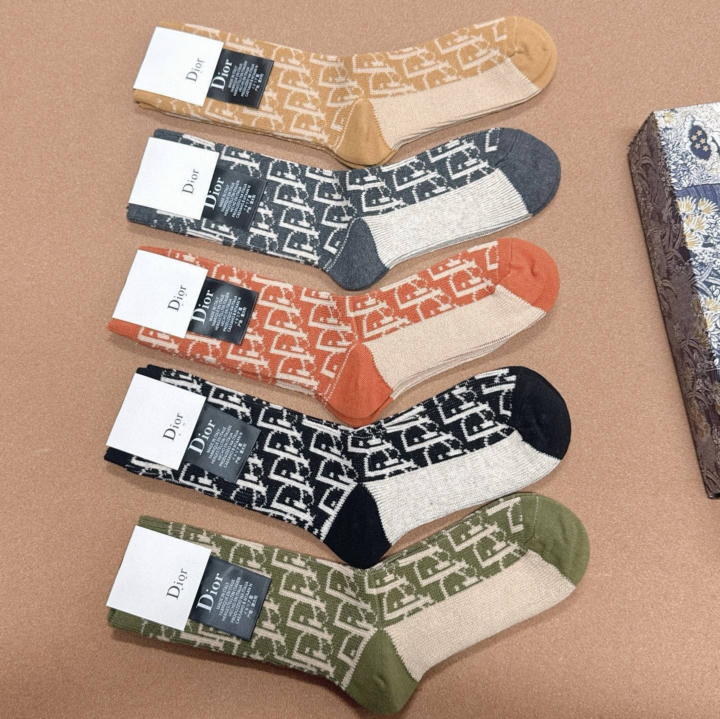 Long-Sleeve Socks 152392 (1 BOX)