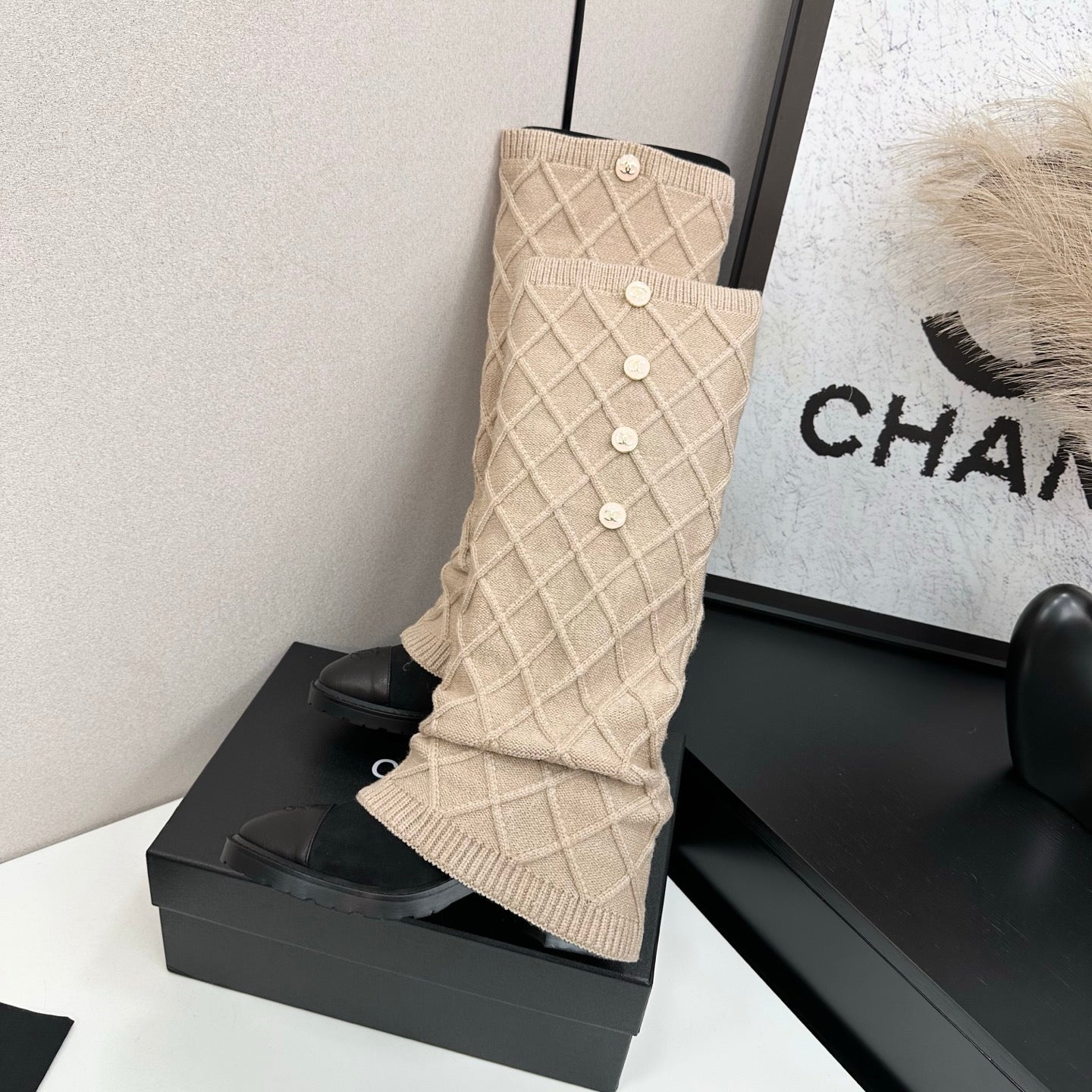 CC 26s Diamond Knit Buttoned Long Boots Black Beige Calfskin Knit 985769