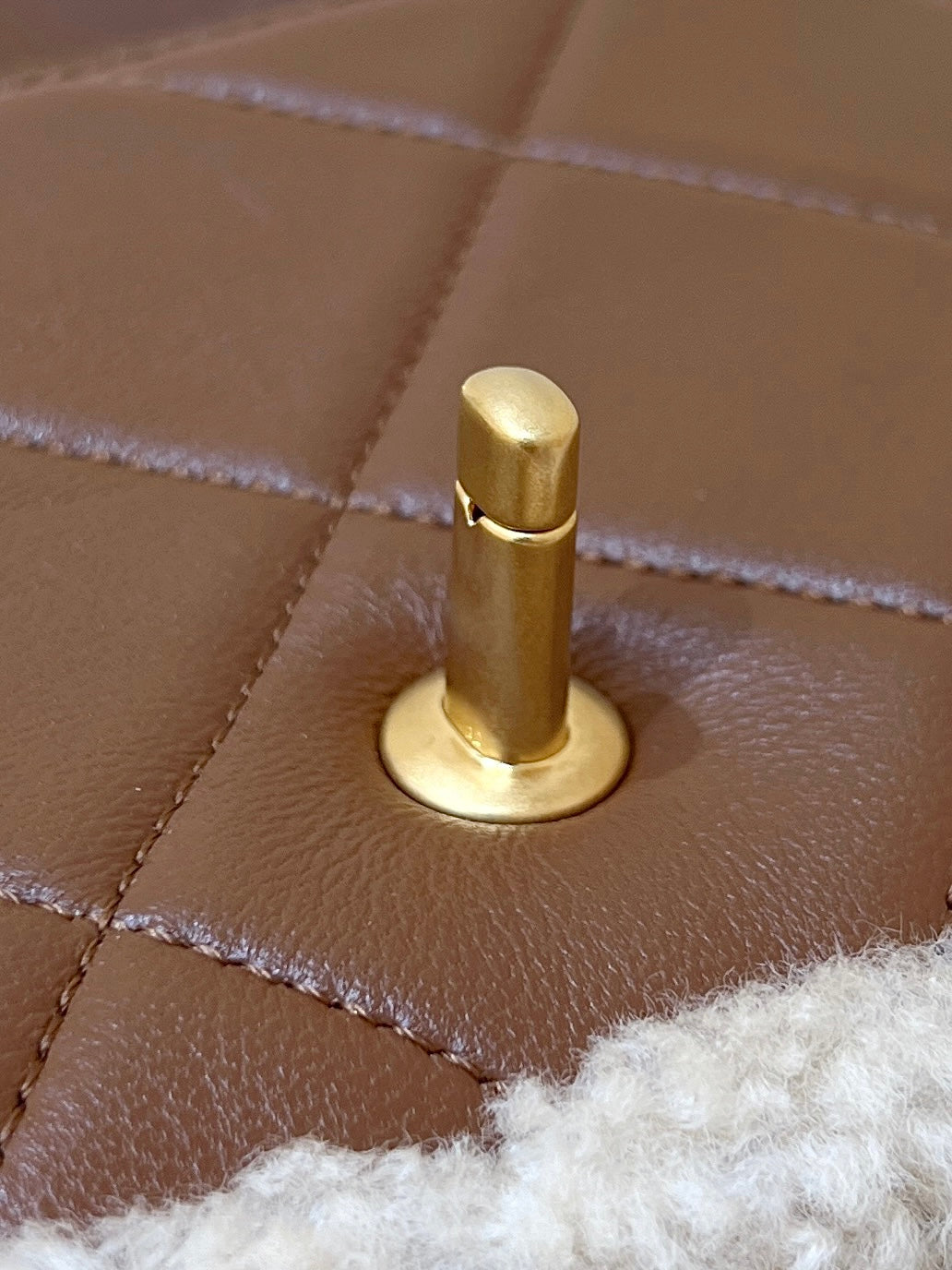 CC  24K Teddy Bear CF 18 cm Brown Beige Lambskin & Fur Light GHW