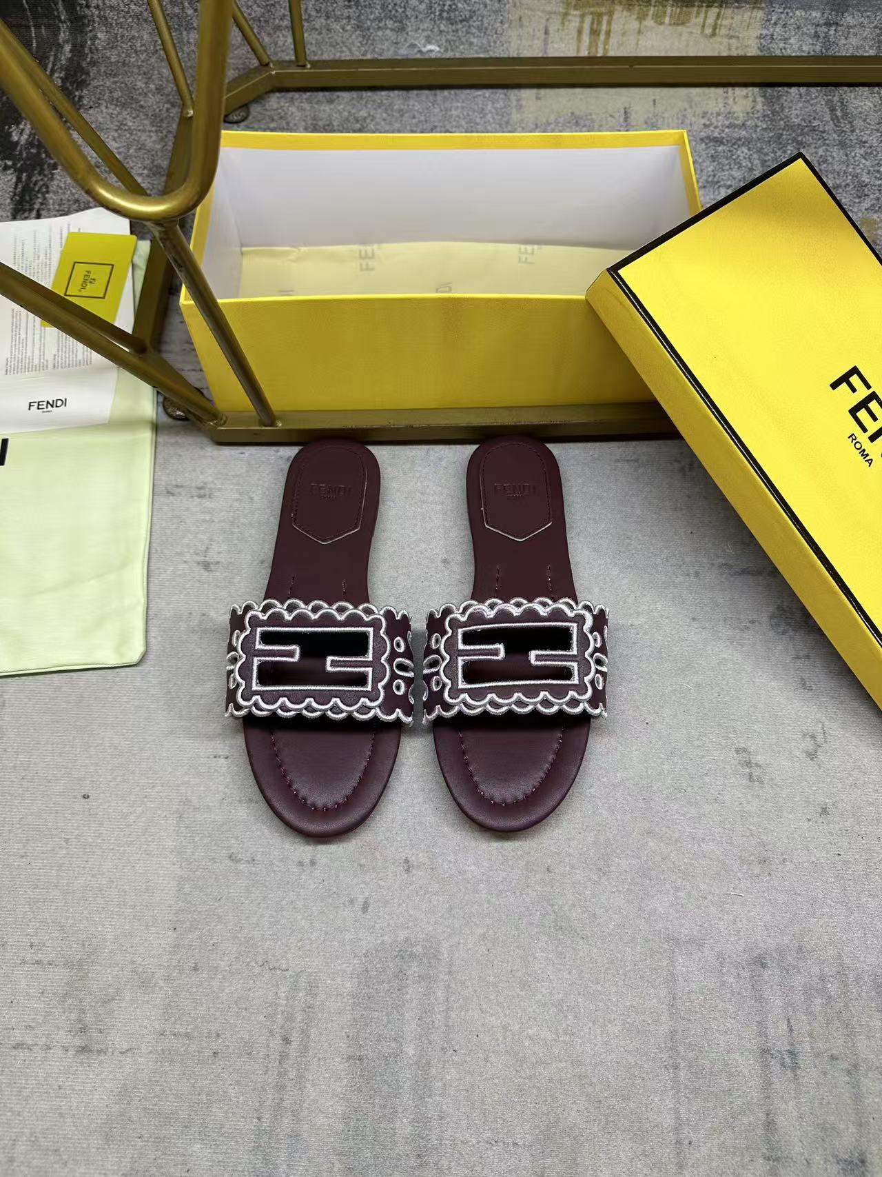 Fendi Baguette Slides Embroidered Burgundy Nappa Leather 826562