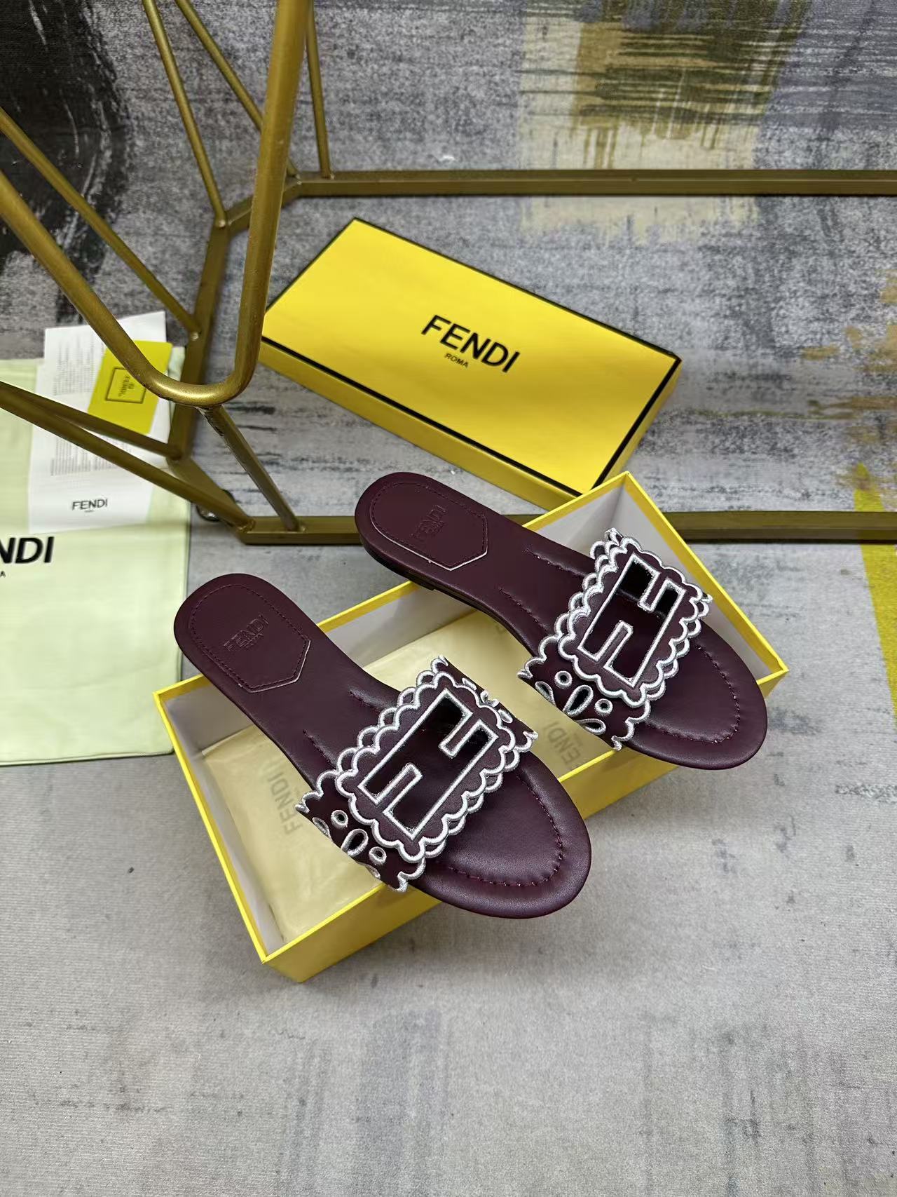 Fendi Baguette Slides Embroidered Burgundy Nappa Leather 826562