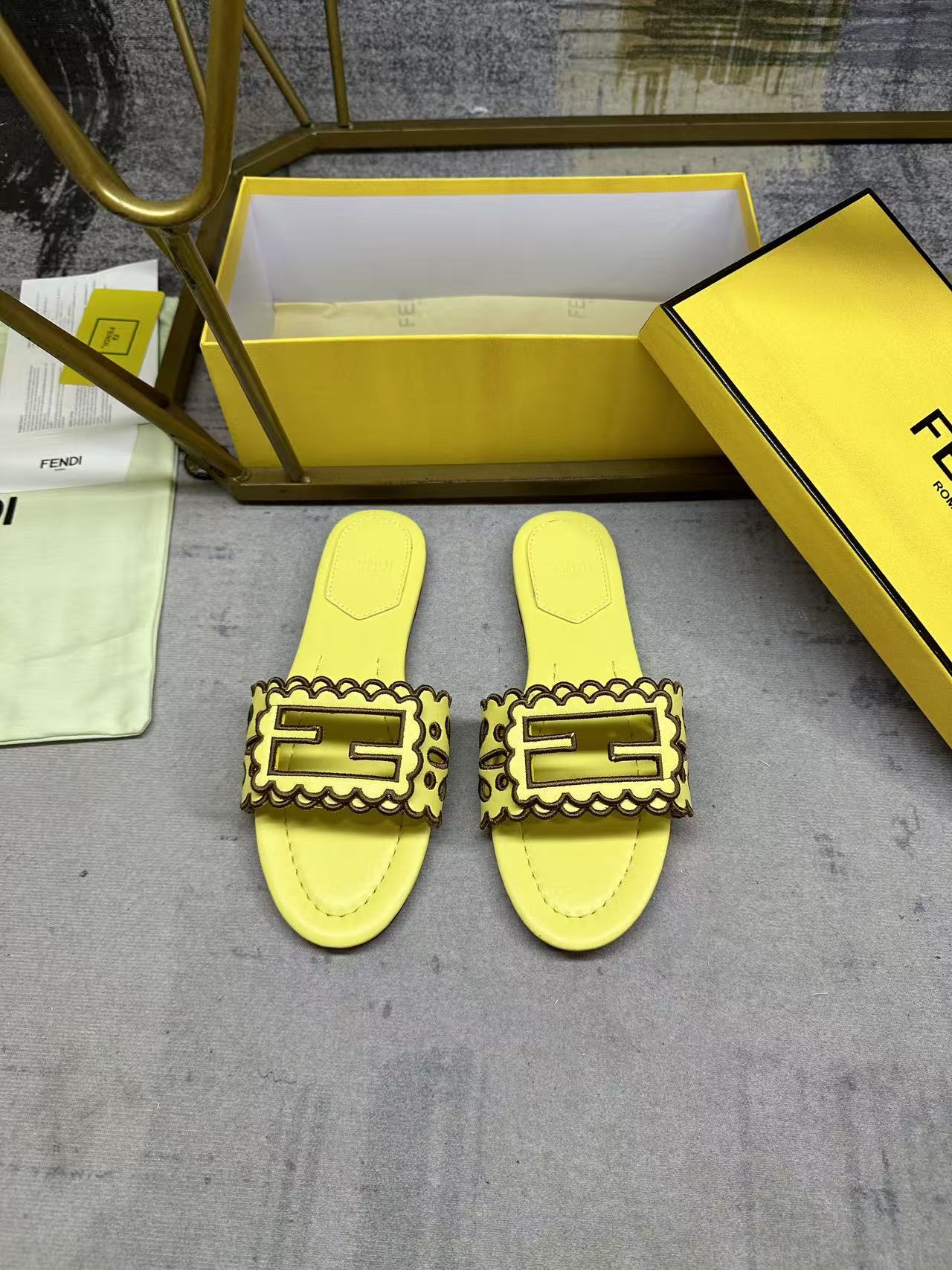 Fendi Baguette Slides Embroidered Yellow Nappa Leather 826565
