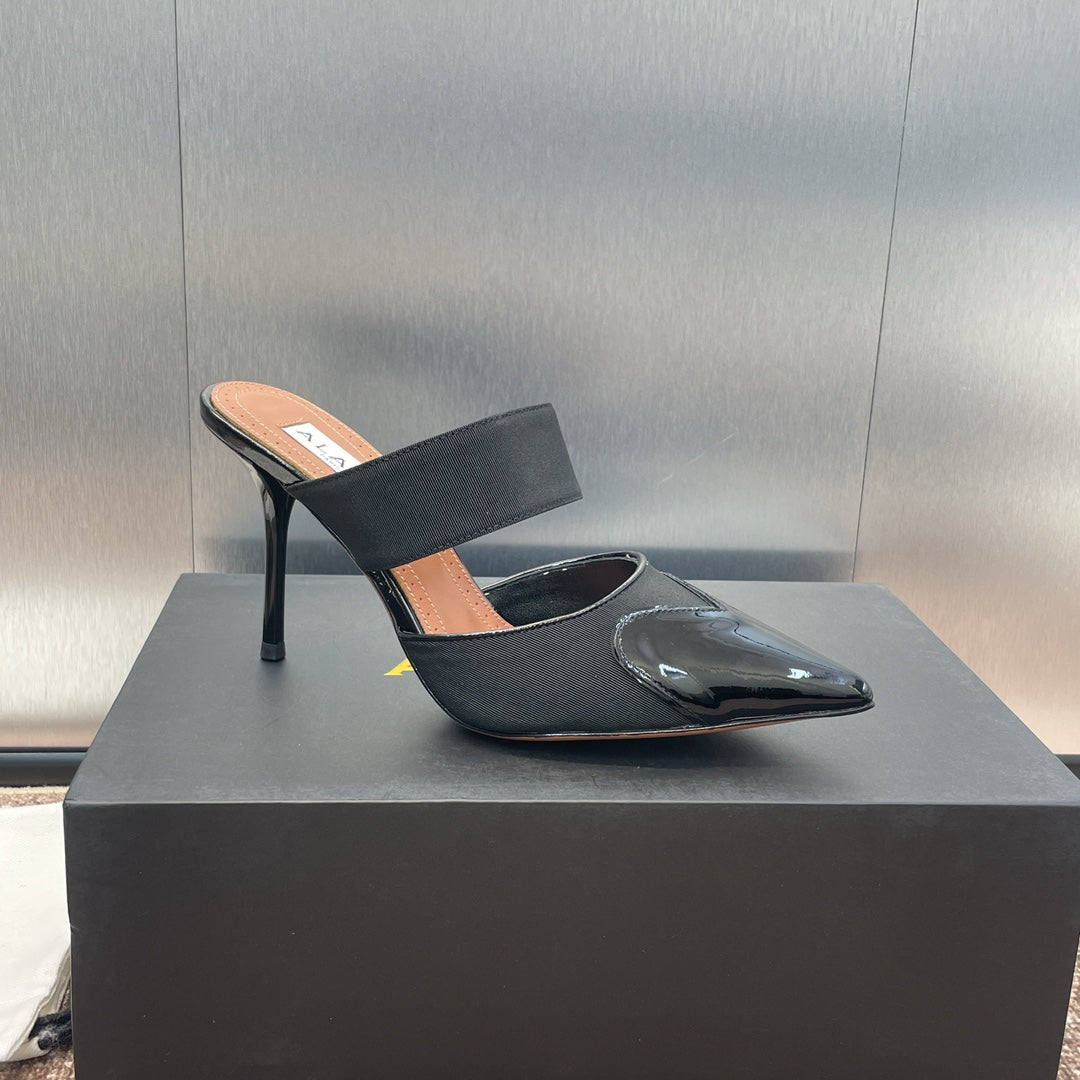 alaia mule 90 black grosgrain heart patent calfskin