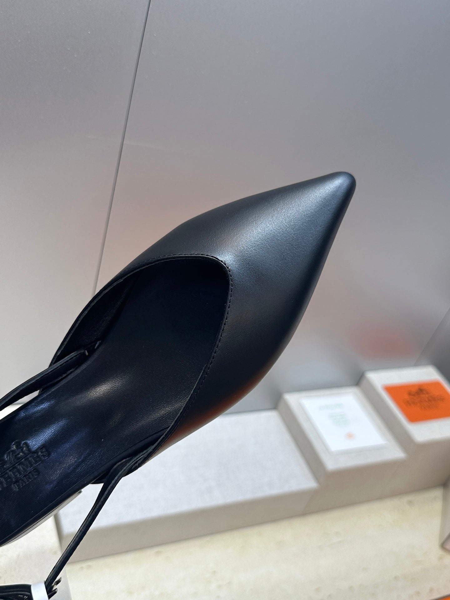 HM Nicoletta Slingback Flat Black Calfskin 830187