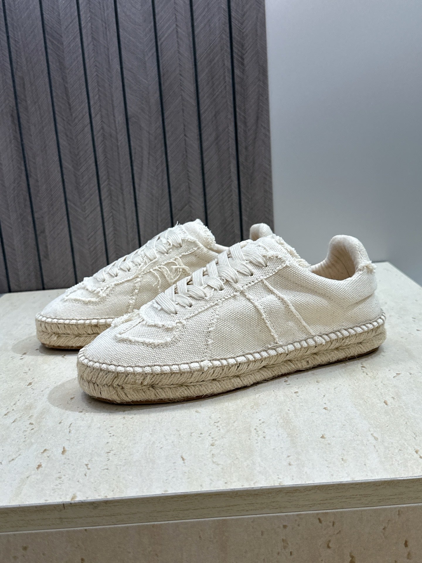 MM6 Replica Frayed Sneakers White Espadrille Canvas 959425
