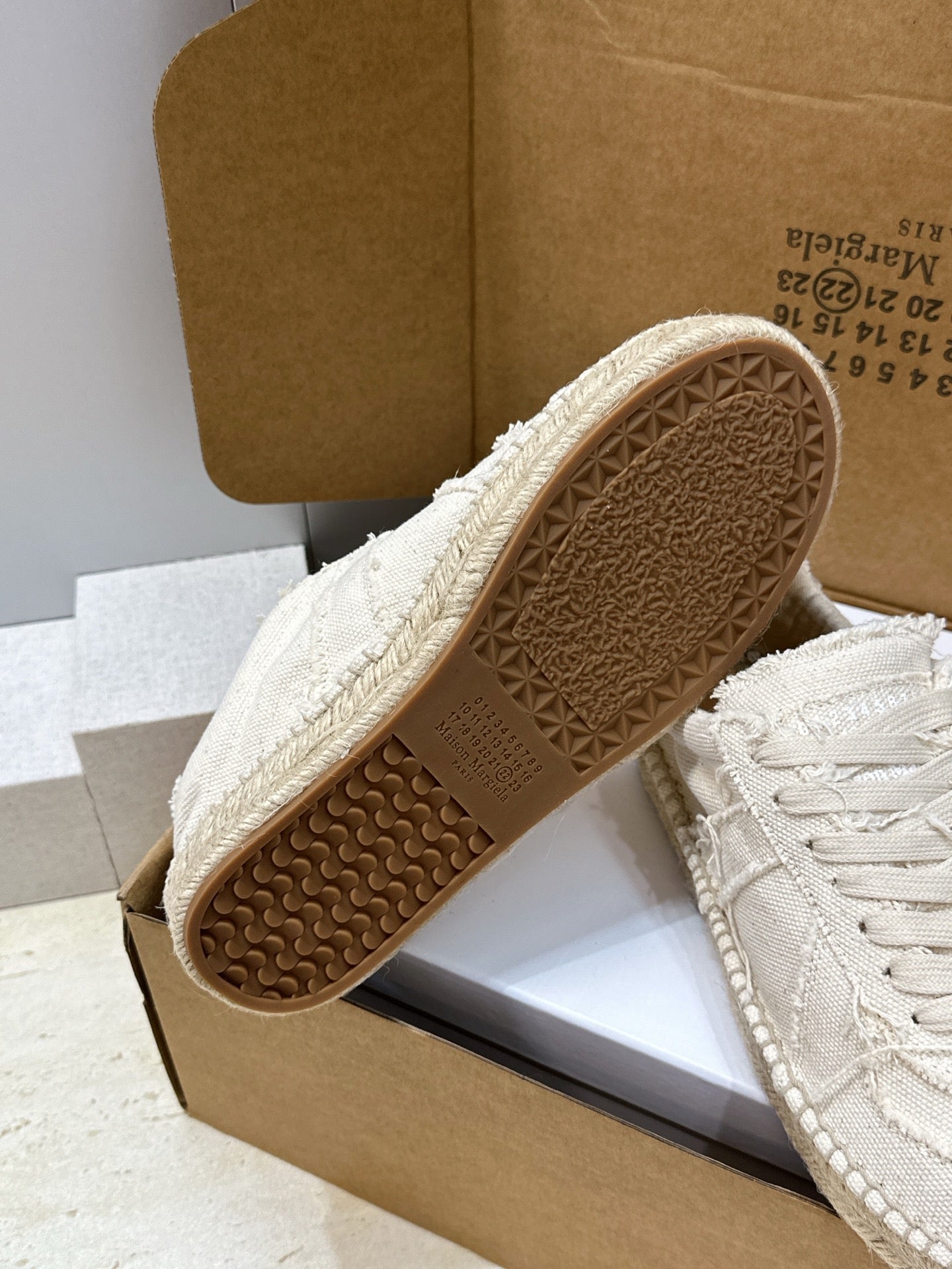 MM6 Replica Frayed Sneakers White Espadrille Canvas 959425