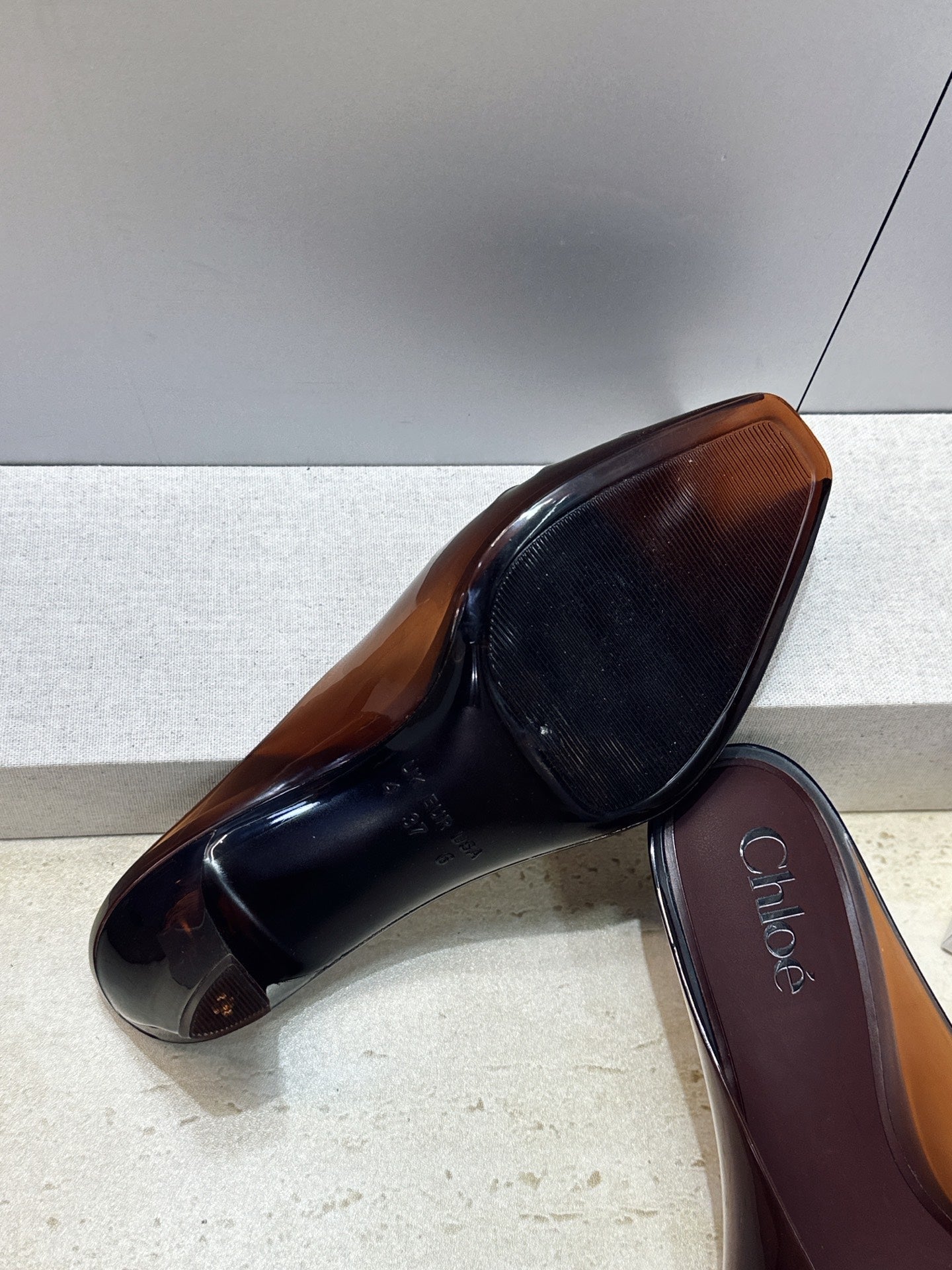 Chloe Jelly Mules Burgundy TPU 959749