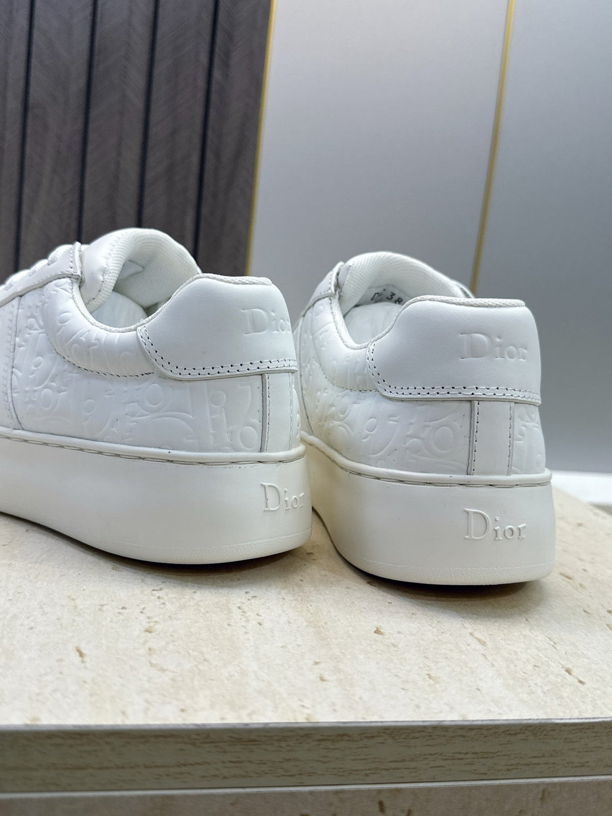 CD 26s Star Sneakers White Gravity Embossed Leather 118413