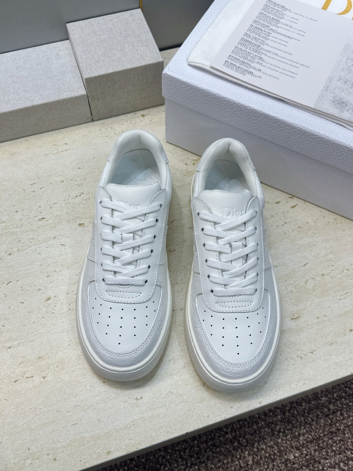 CD 26s Star Sneakers White Gravity Embossed Leather 118413