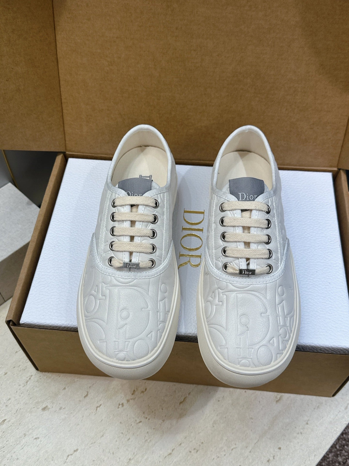 CD 26s Saltwind Sneakers White Gravity Embossed Leather 118429