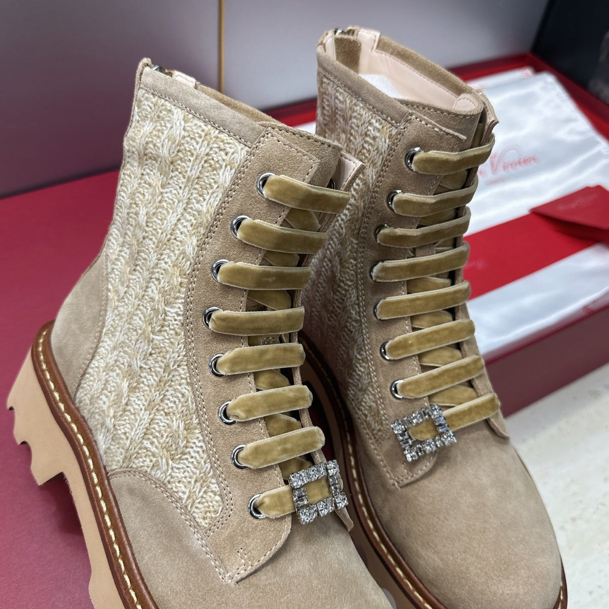 RV 26s Viv' Rangers Truck Booties 4cm Beige Knit Suede 118490