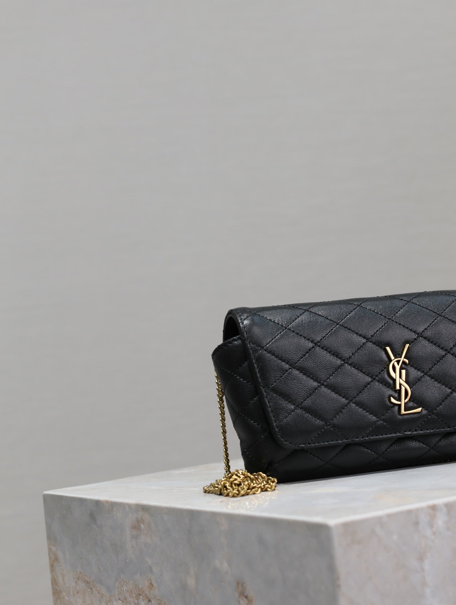 Prada Gaby Phone Bag 19cm Black Quilted Leather GHW