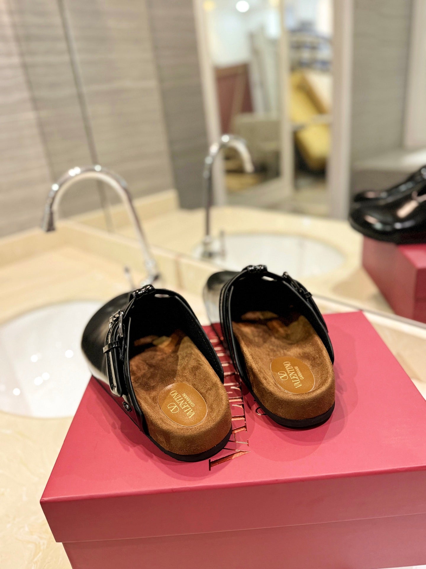 Valentino Fussfriend Black Patent Calfskin Leather Sabot