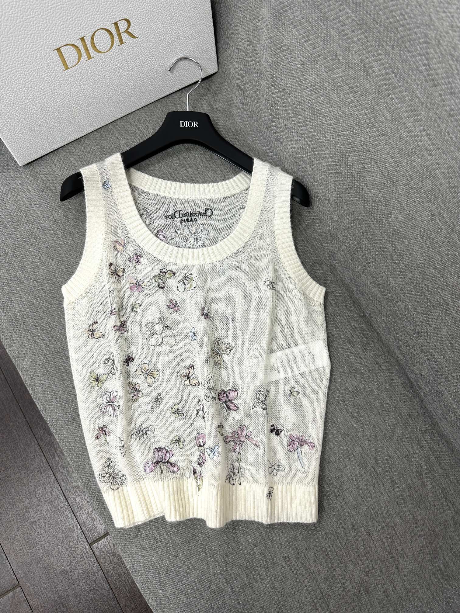 CD Butterfly Embroidered Vest White Alpaca Wool Cashmere 345333
