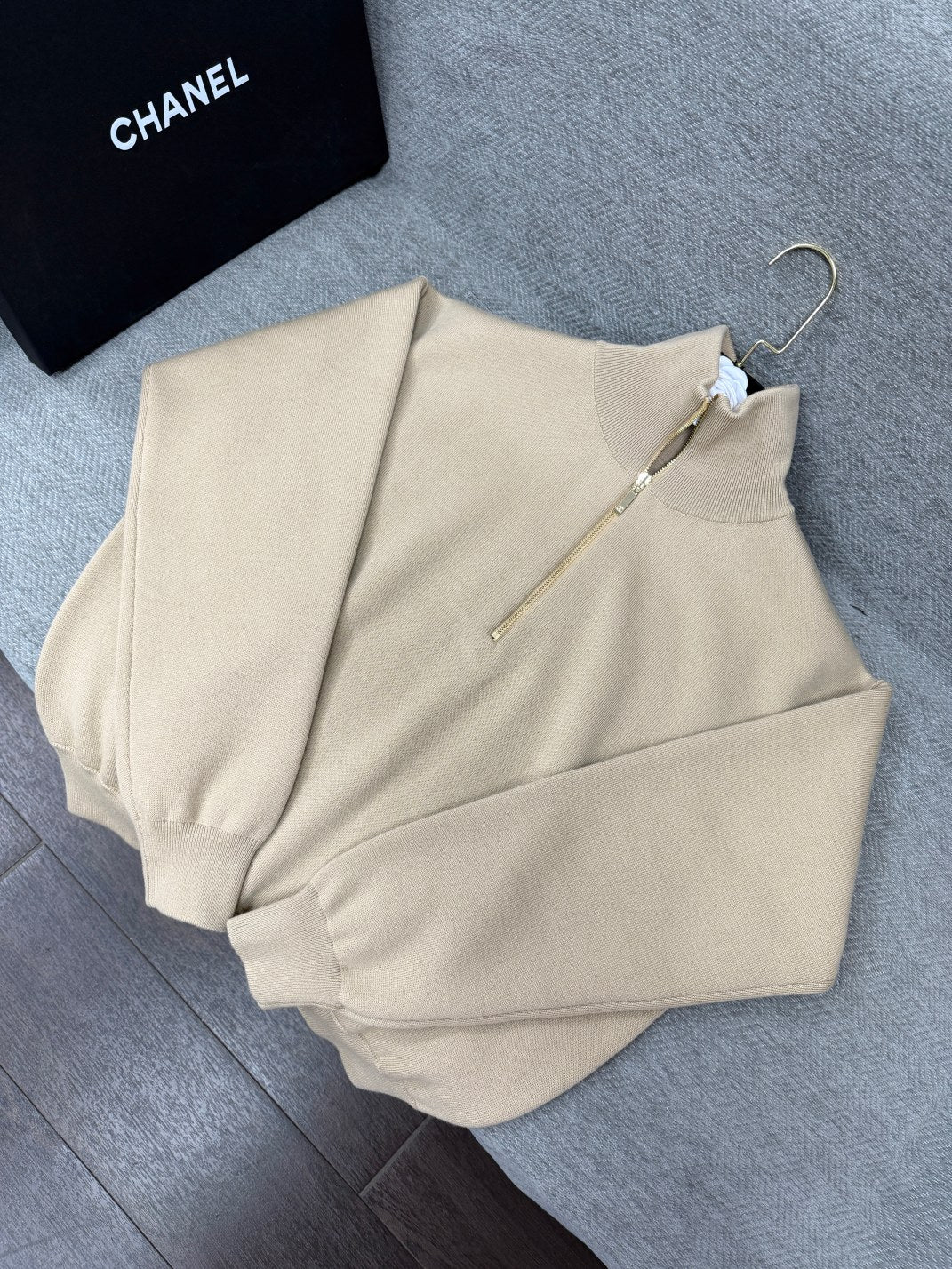 CC Métiers d’art 26s Pullover Beige Wool Silk 414821