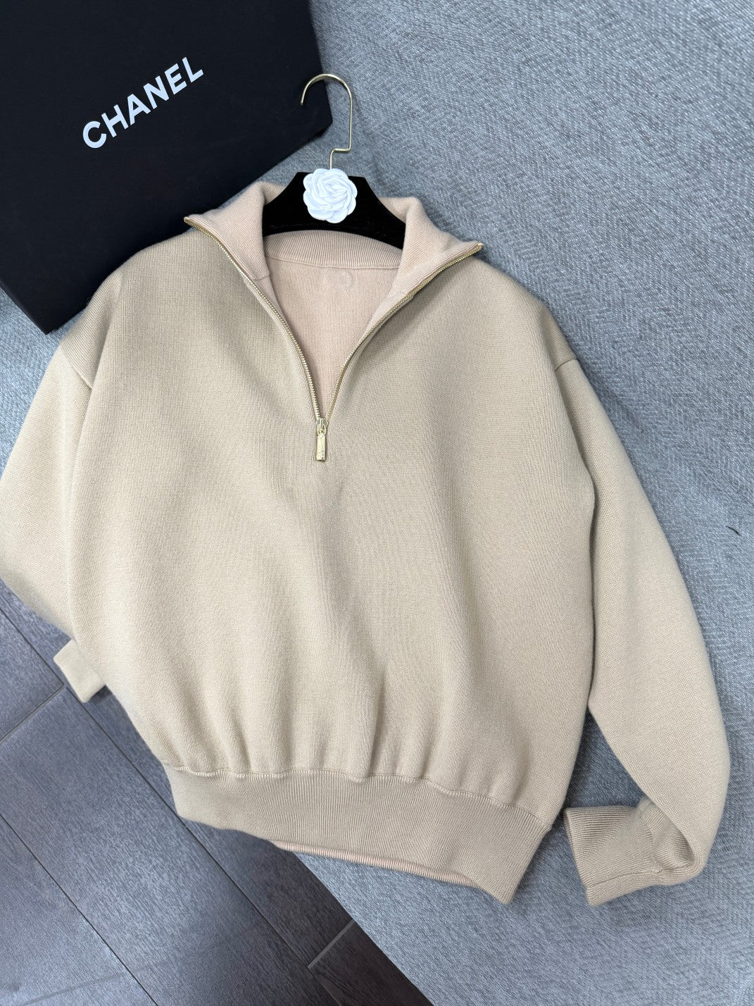 CC Métiers d’art 26s Pullover Beige Wool Silk 414821