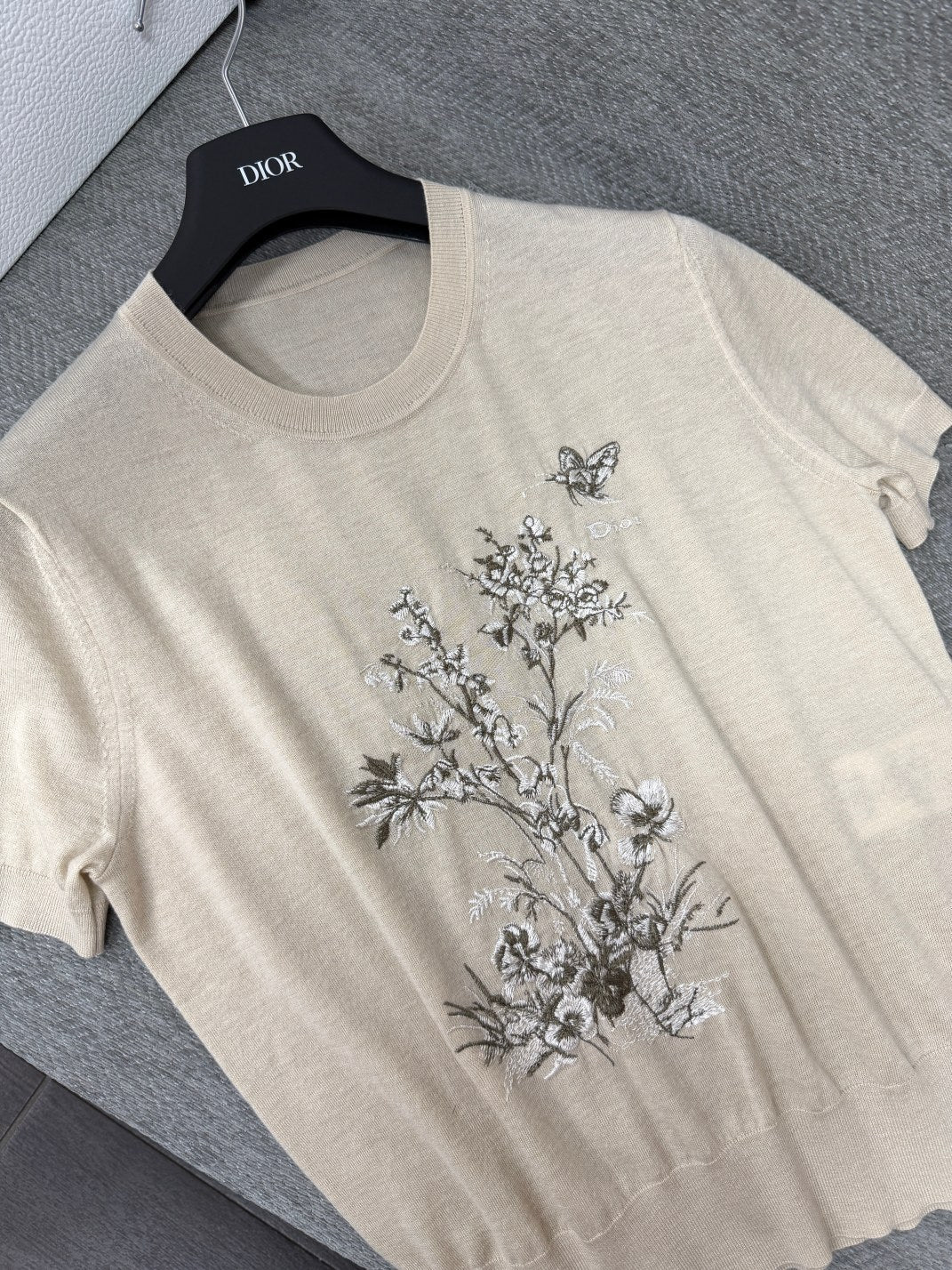 CD 26s Embroidered Short-Sleeved Shirt Khaki Cashmere 414827