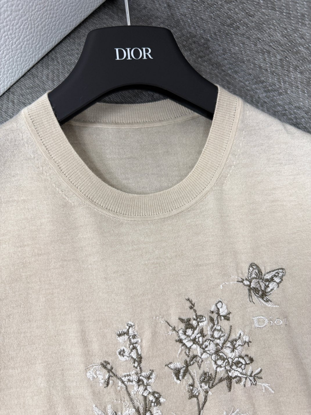 CD 26s Embroidered Short-Sleeved Shirt Khaki Cashmere 414827