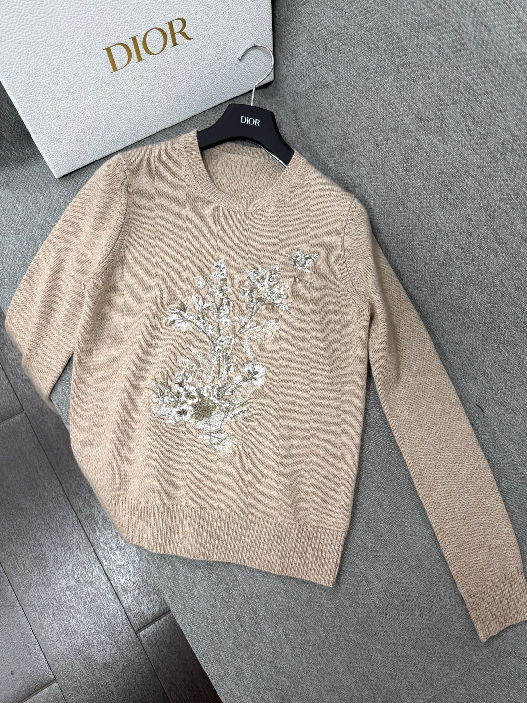 CD 26s Embroidered Long-Sleeved Shirt Khaki Cashmere 414830