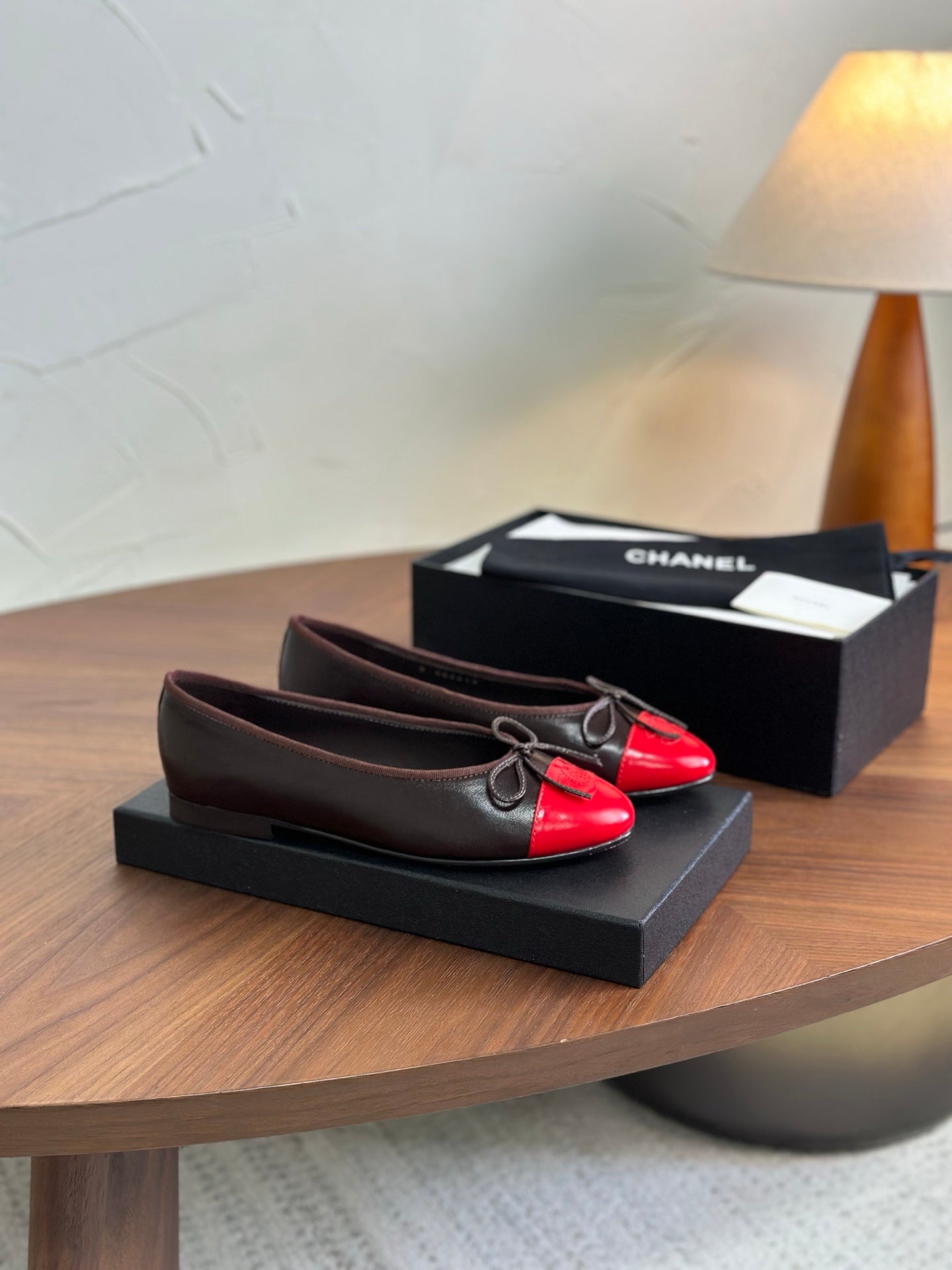 CC 26s Ballet Flat Brown Red Calfskin 938172