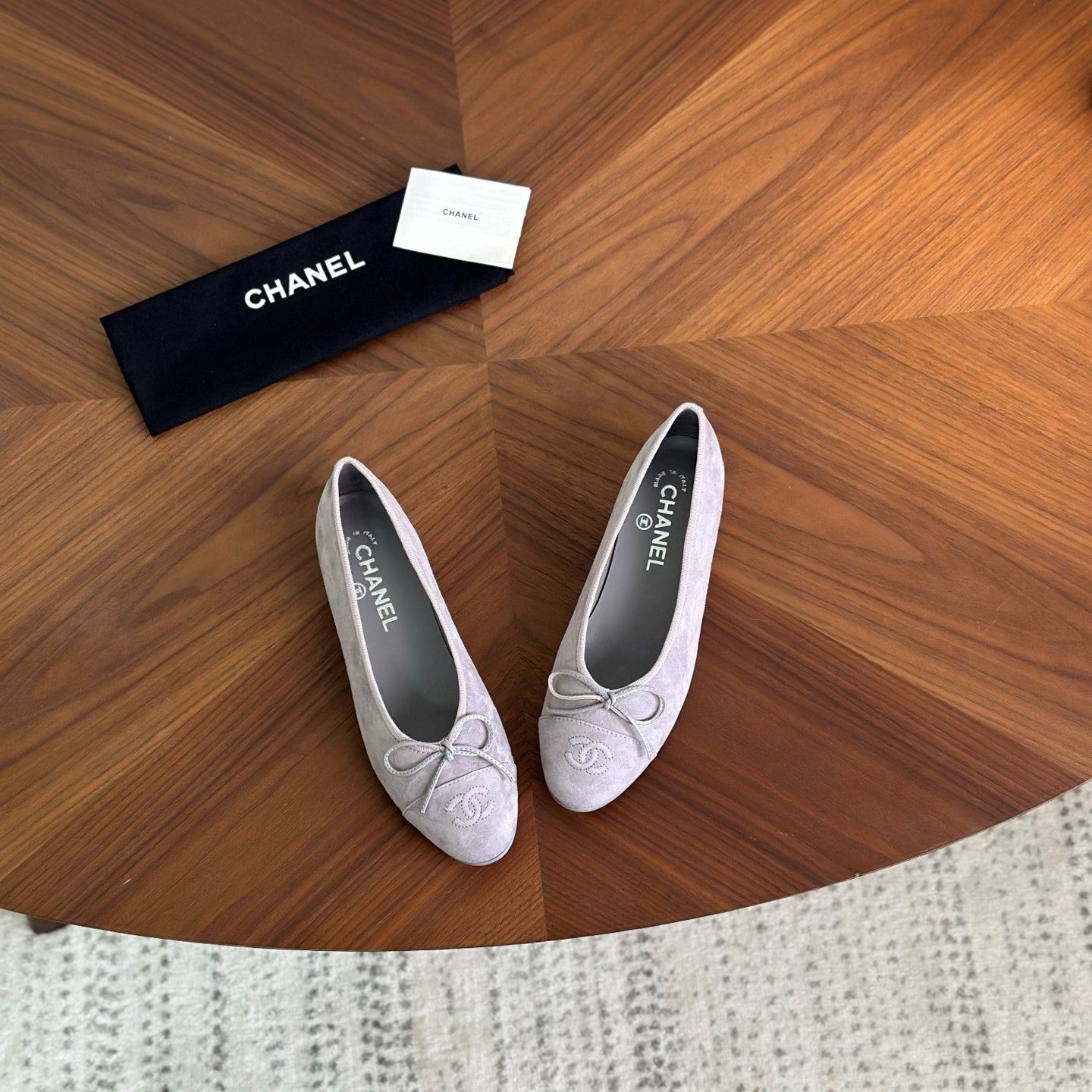 CC 26s Ballet Flat Light Grey Suede 938179