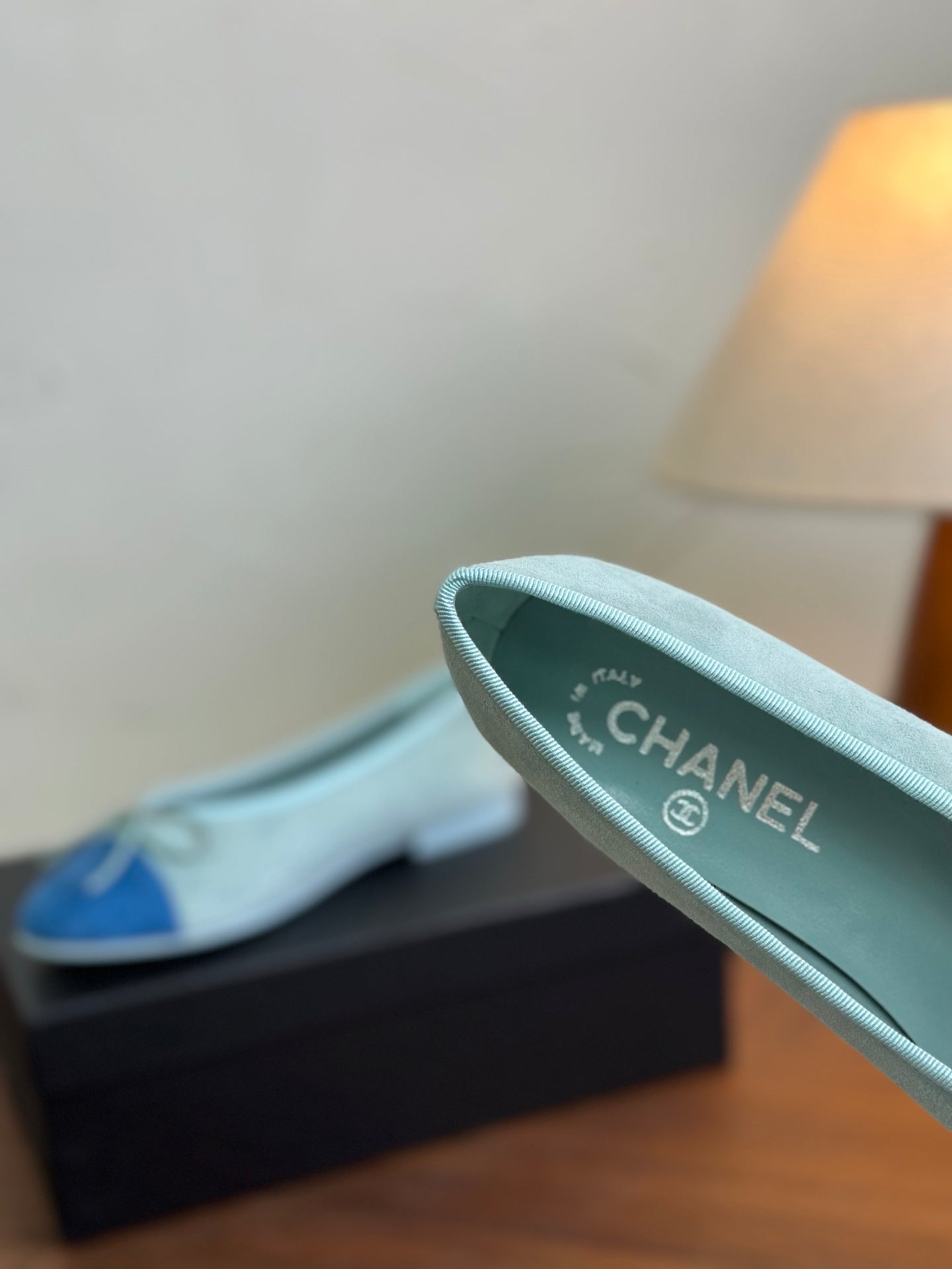 CC 26s Ballet Flat Light Blue Dark Blue Suede 938181