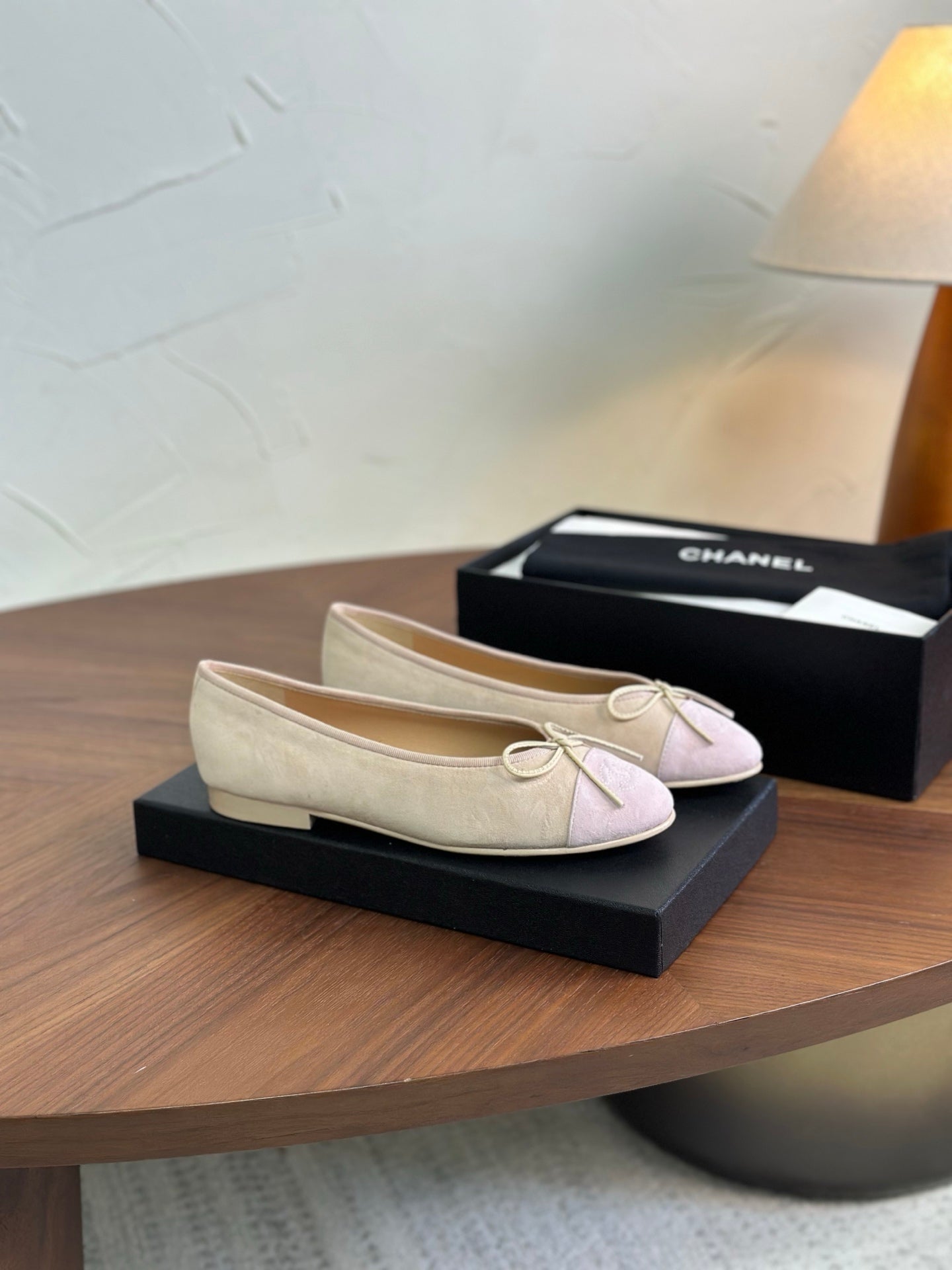 CC 26s Ballet Flat Muted Pink Suede 938182