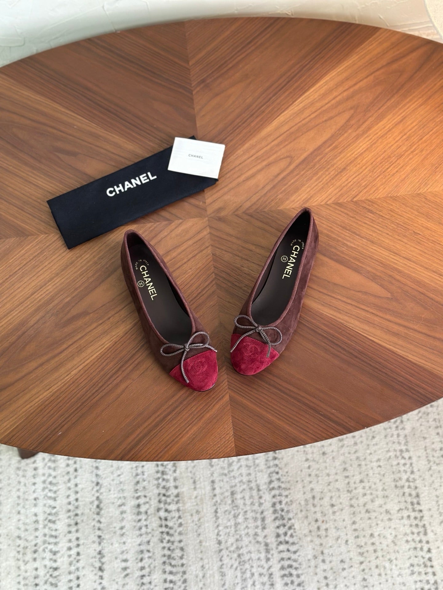 CC 26s Ballet Flat Red Coffee Suede 938190