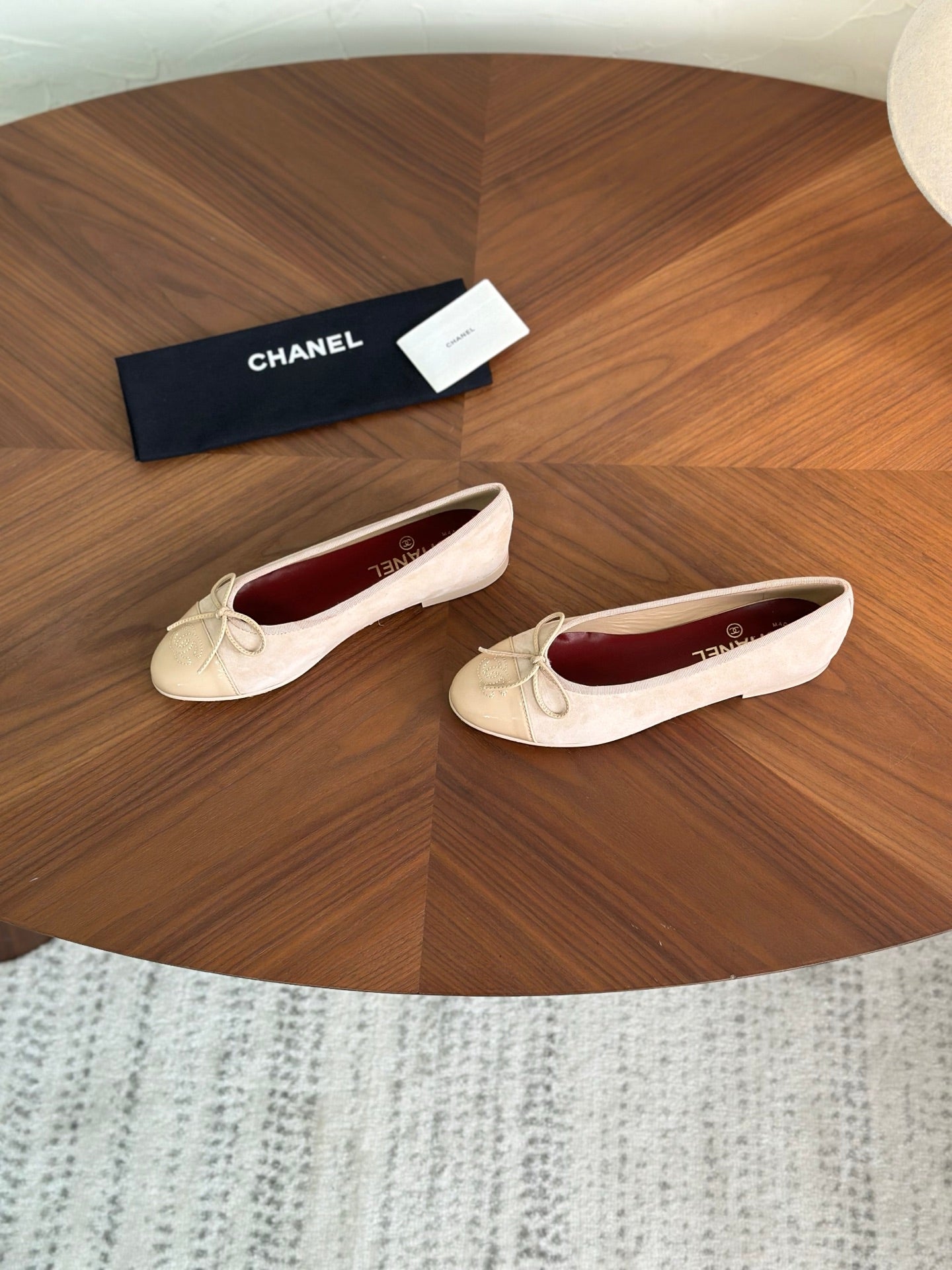 CC 26s Ballet Flat Khaki Suede Glossy Leather 938103