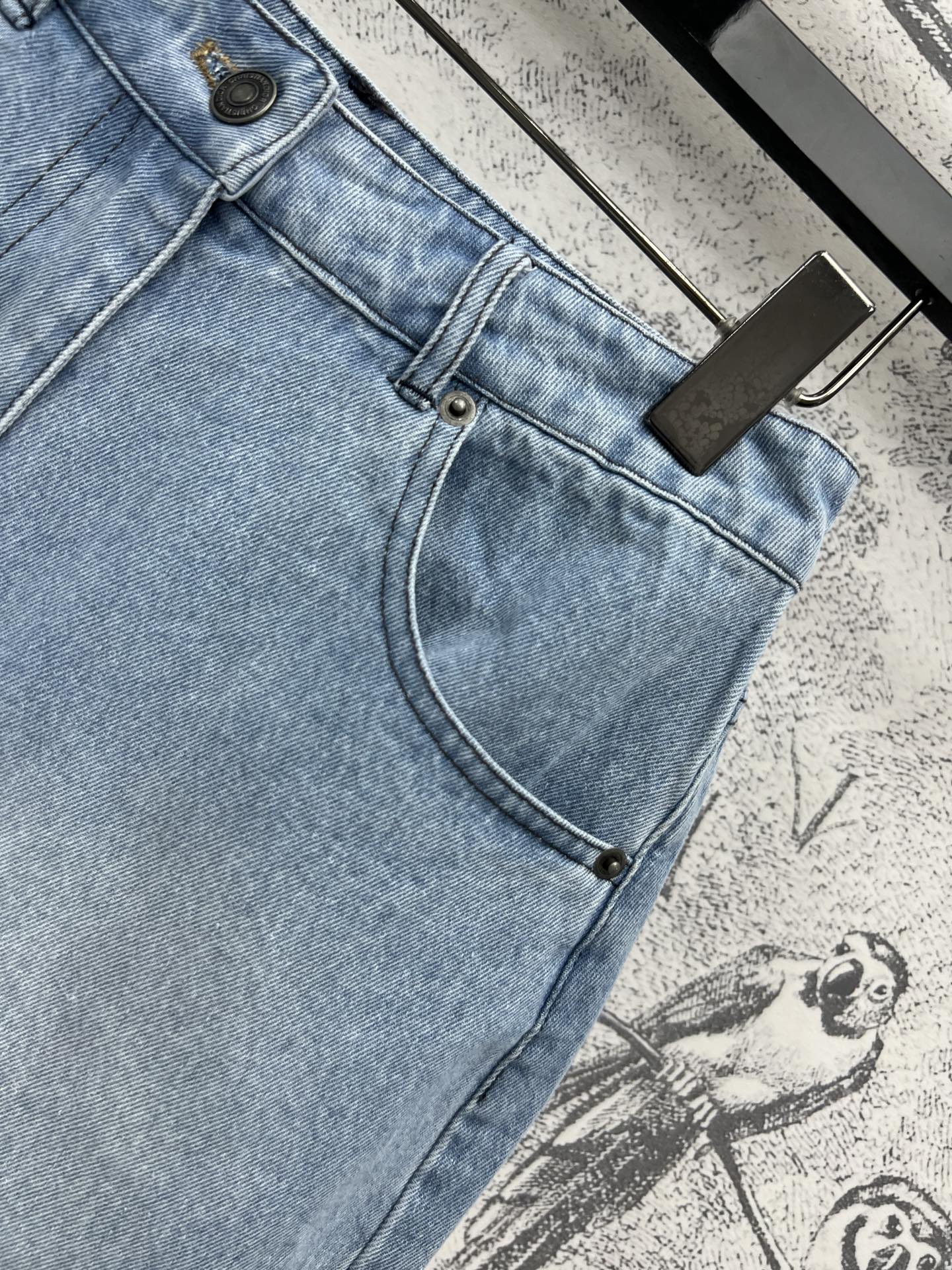 CD 25 Rolled Denim Short Light Blue Cotton