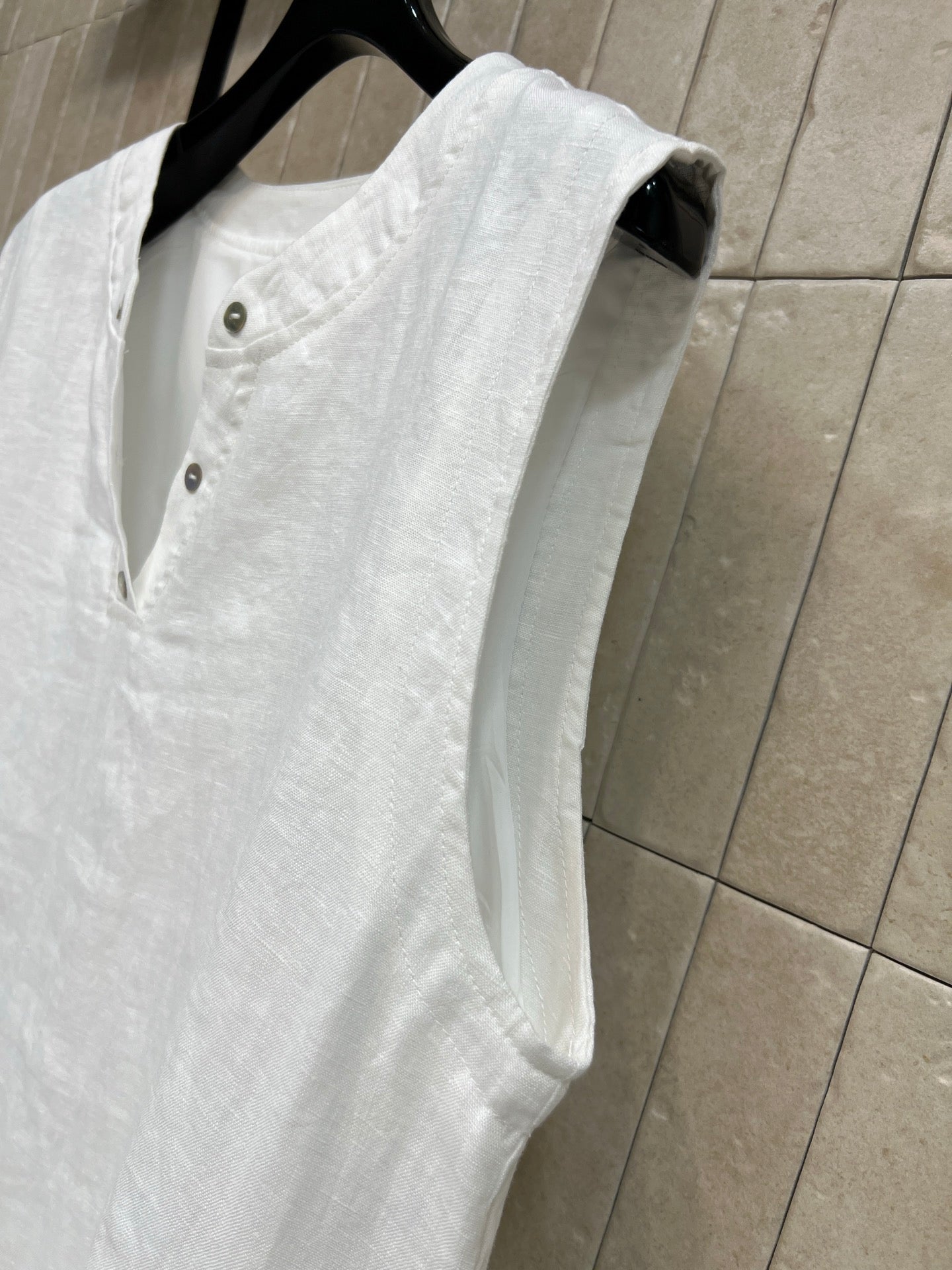 LP 26s Sleeveless Dress White Linen 400721