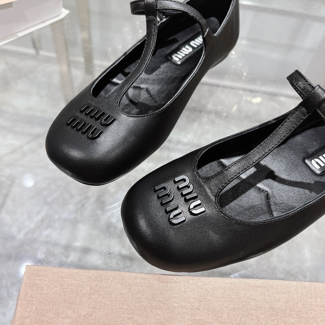 Miu Mary Jane Sandal Black With T - Strap Sheepskin
