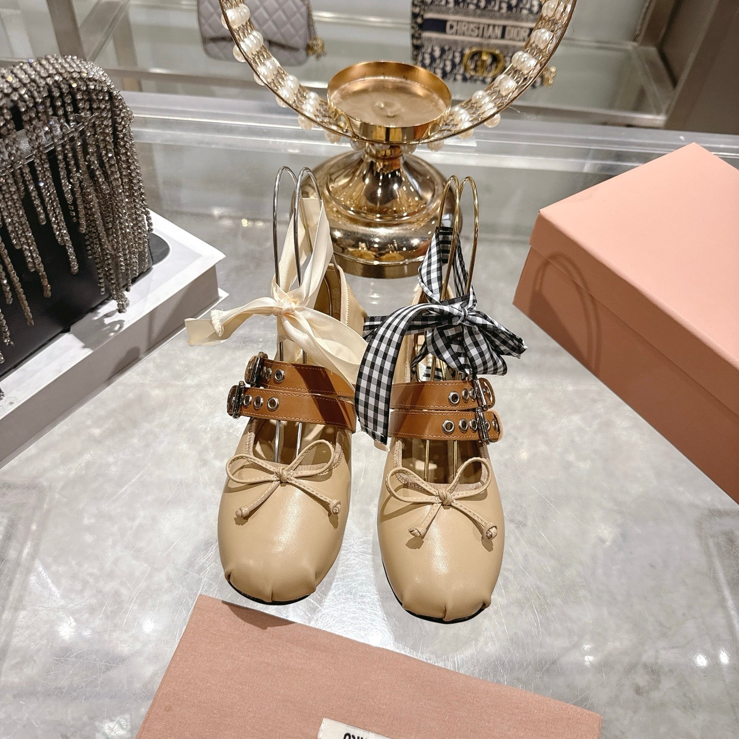 Miu 26s Ballerinas Beige Leather 679787