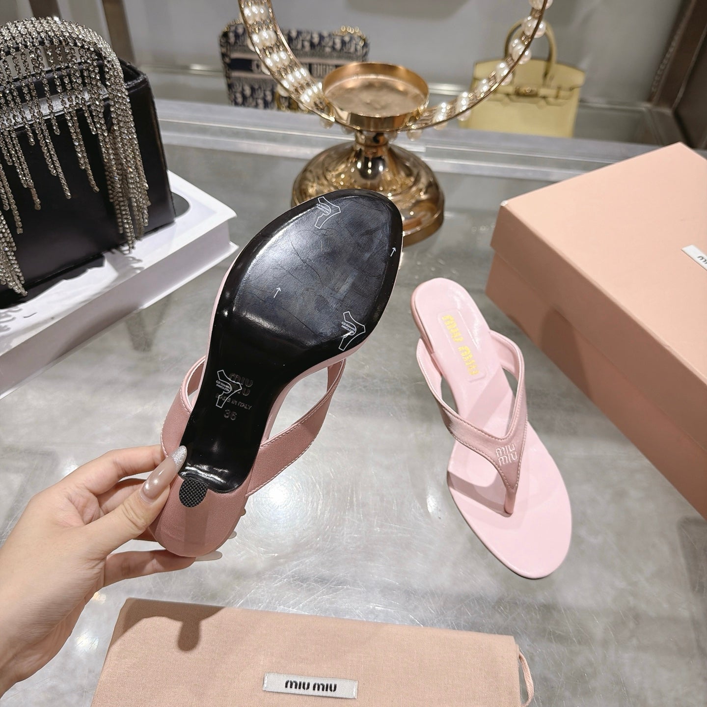 Miu 26s Thong Sandal 6.5cm Light Pink Satin Leather 951523