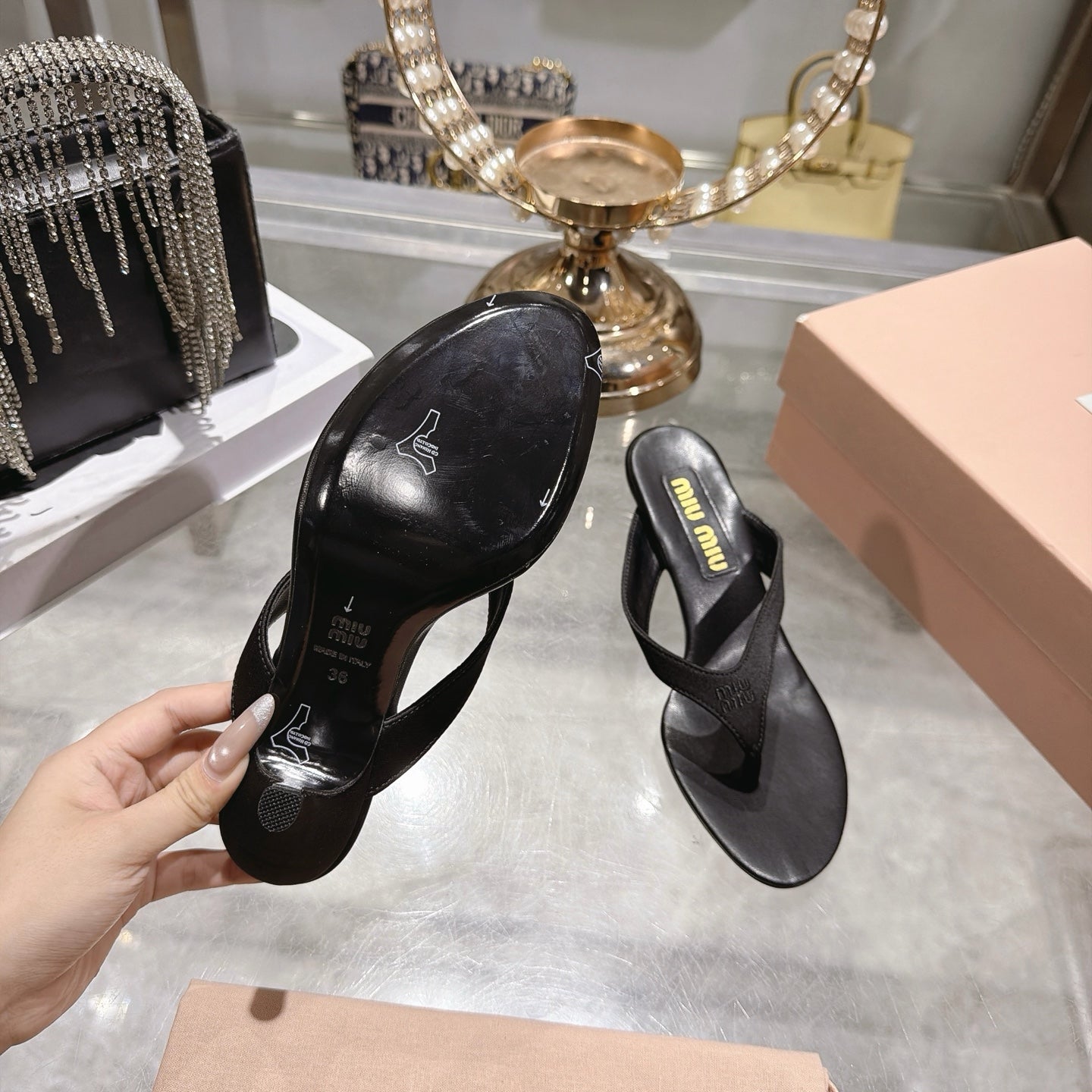 Miu 26s Thong Sandal 6.5cm Black Satin Leather 951525