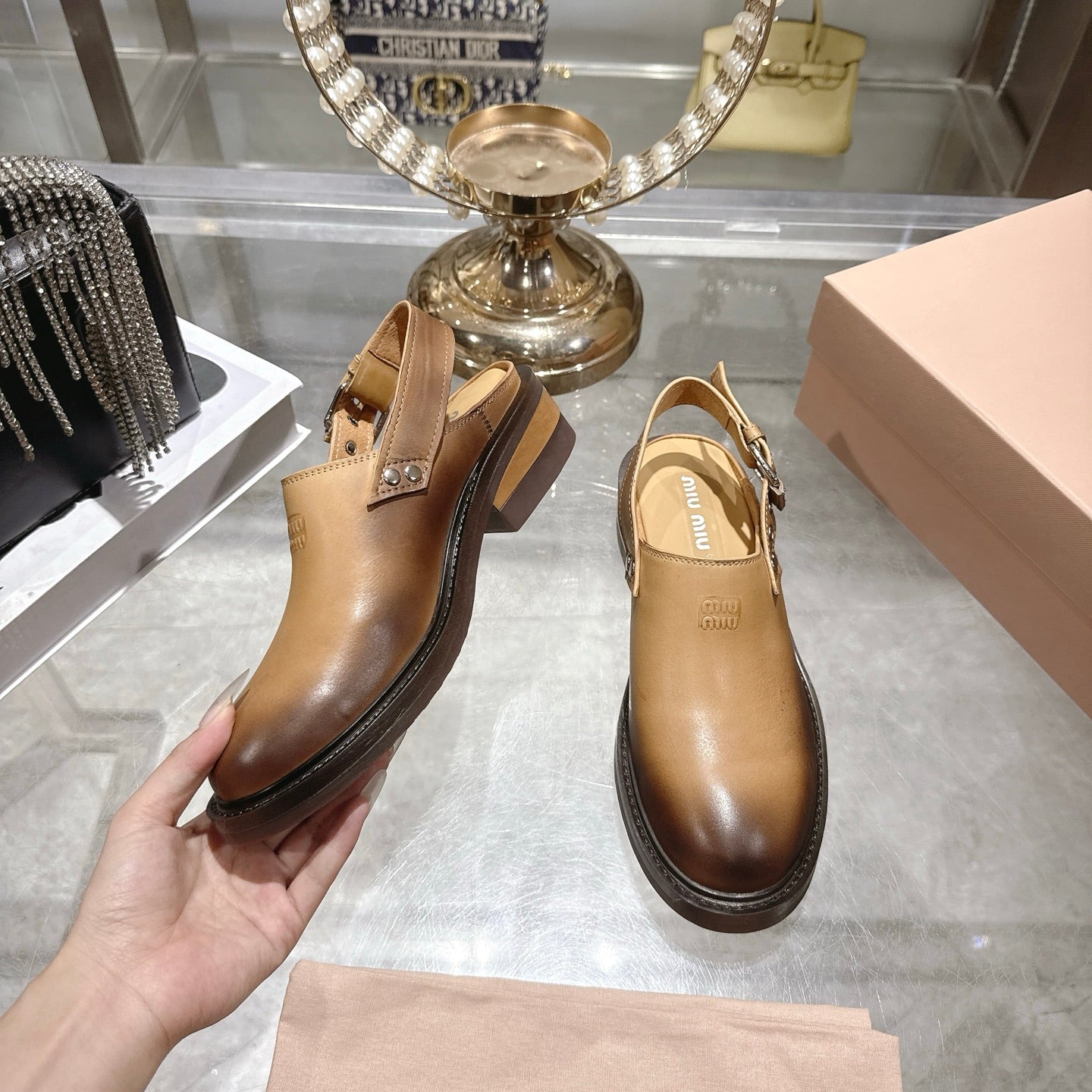 Miu 26s Clogs Ankle-strap Beige Leather 951507