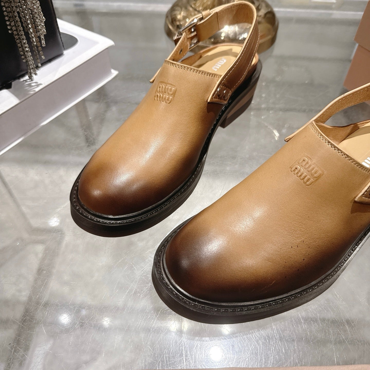 Miu 26s Clogs Ankle-strap Beige Leather 951507