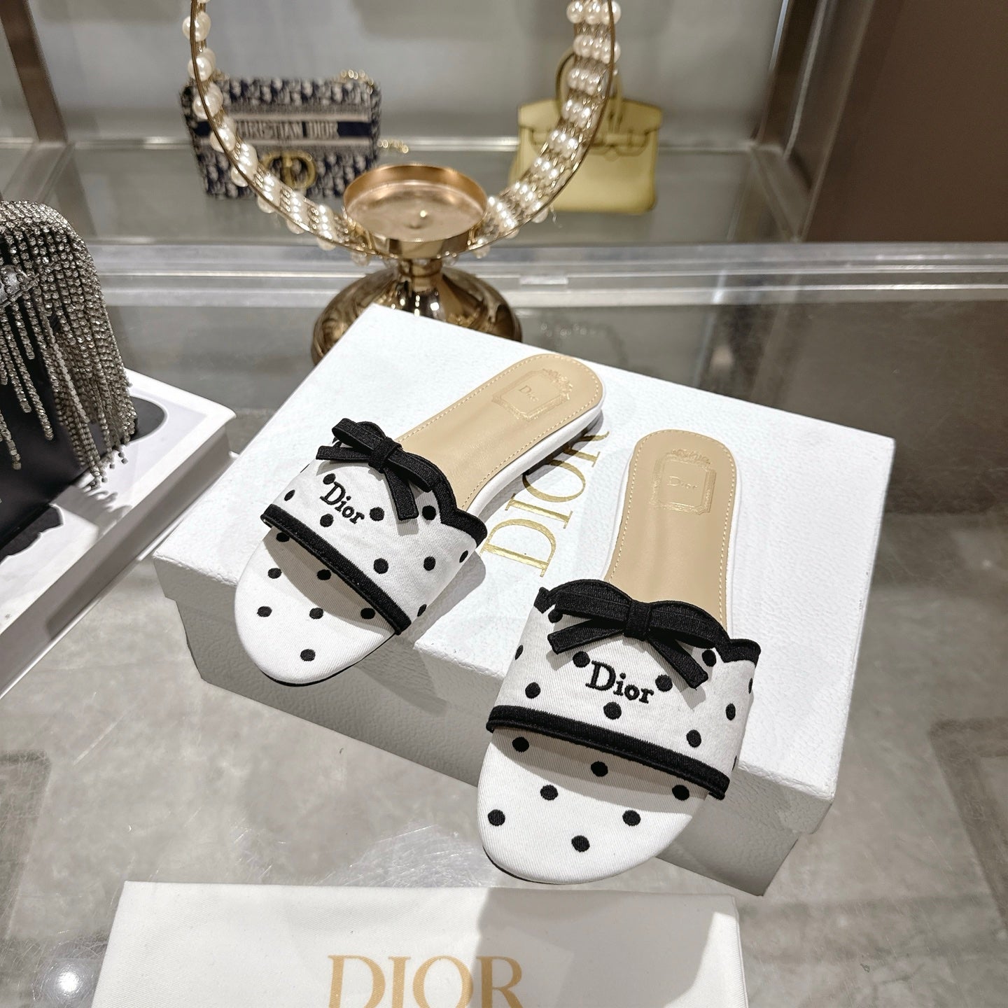 CD Dway Flat Sandal PolkaDior White Motif Cotton Leather 951362