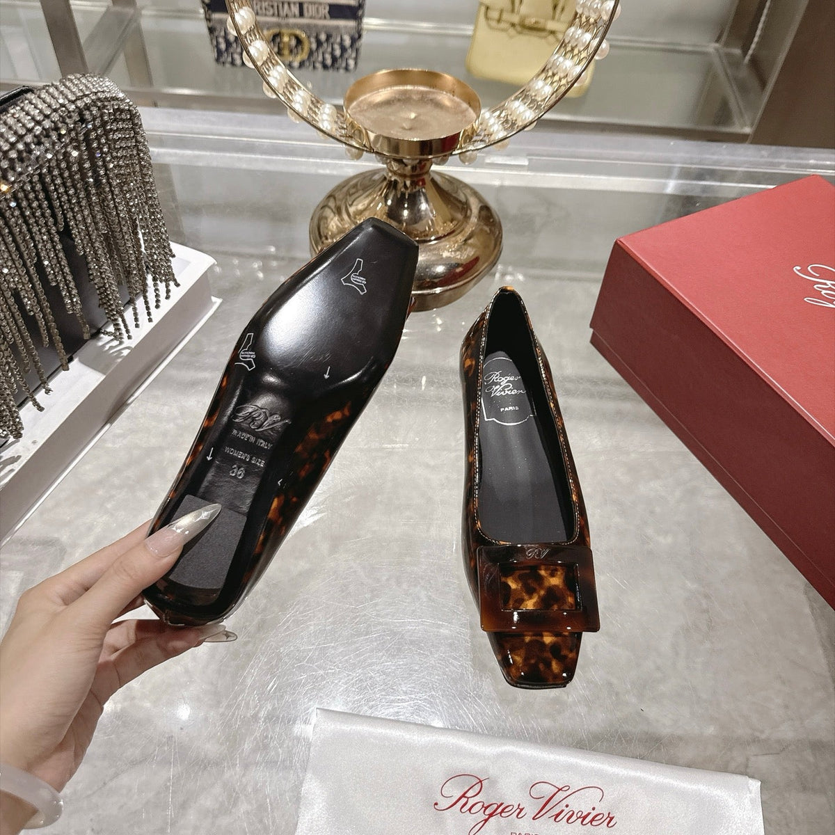 RV 26s Belle Vivier Pumps 2.5cm Tortoiseshell Patent 999731