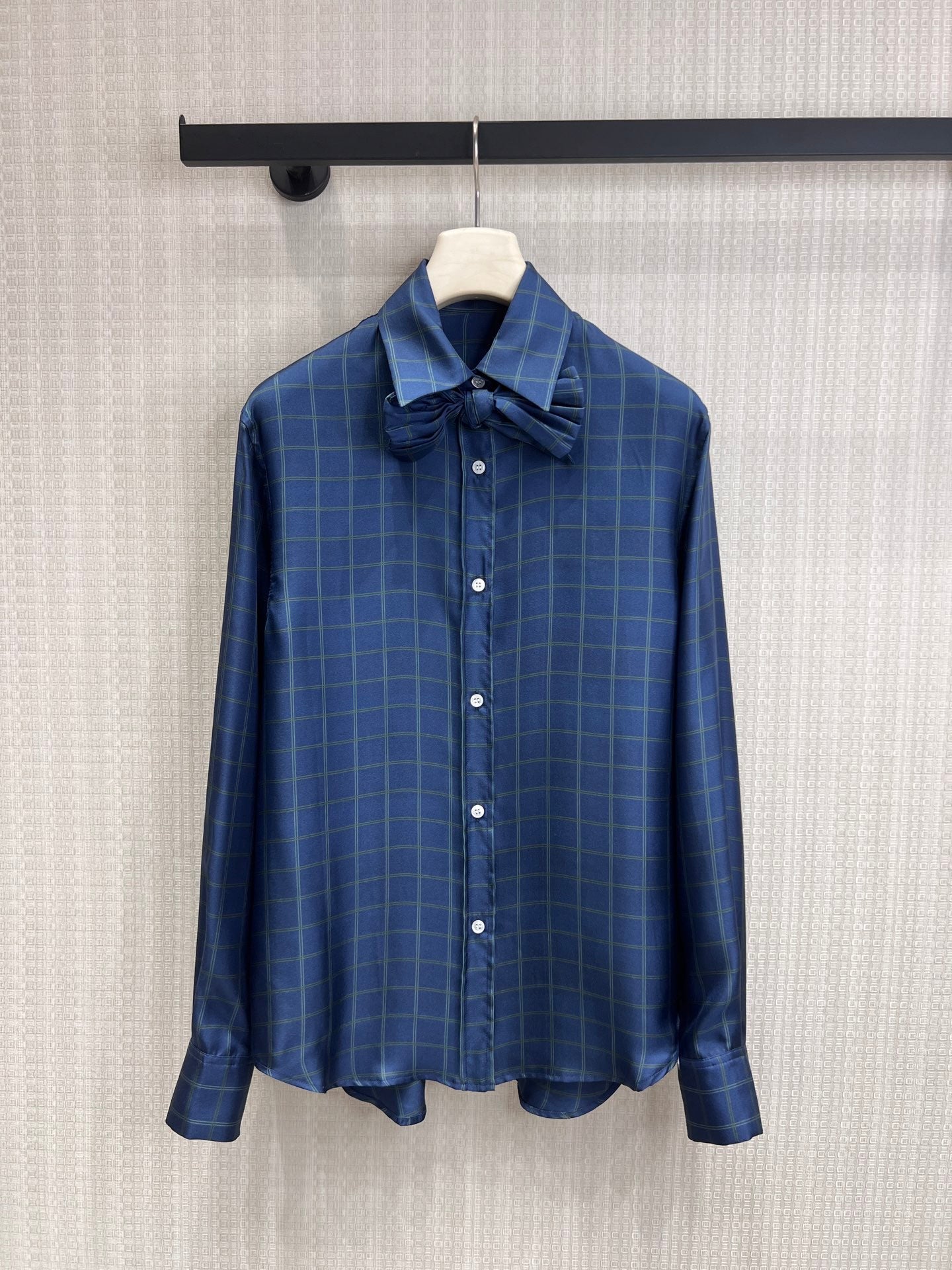CD 26s Blouse Dark Blue Twill Silk 399258