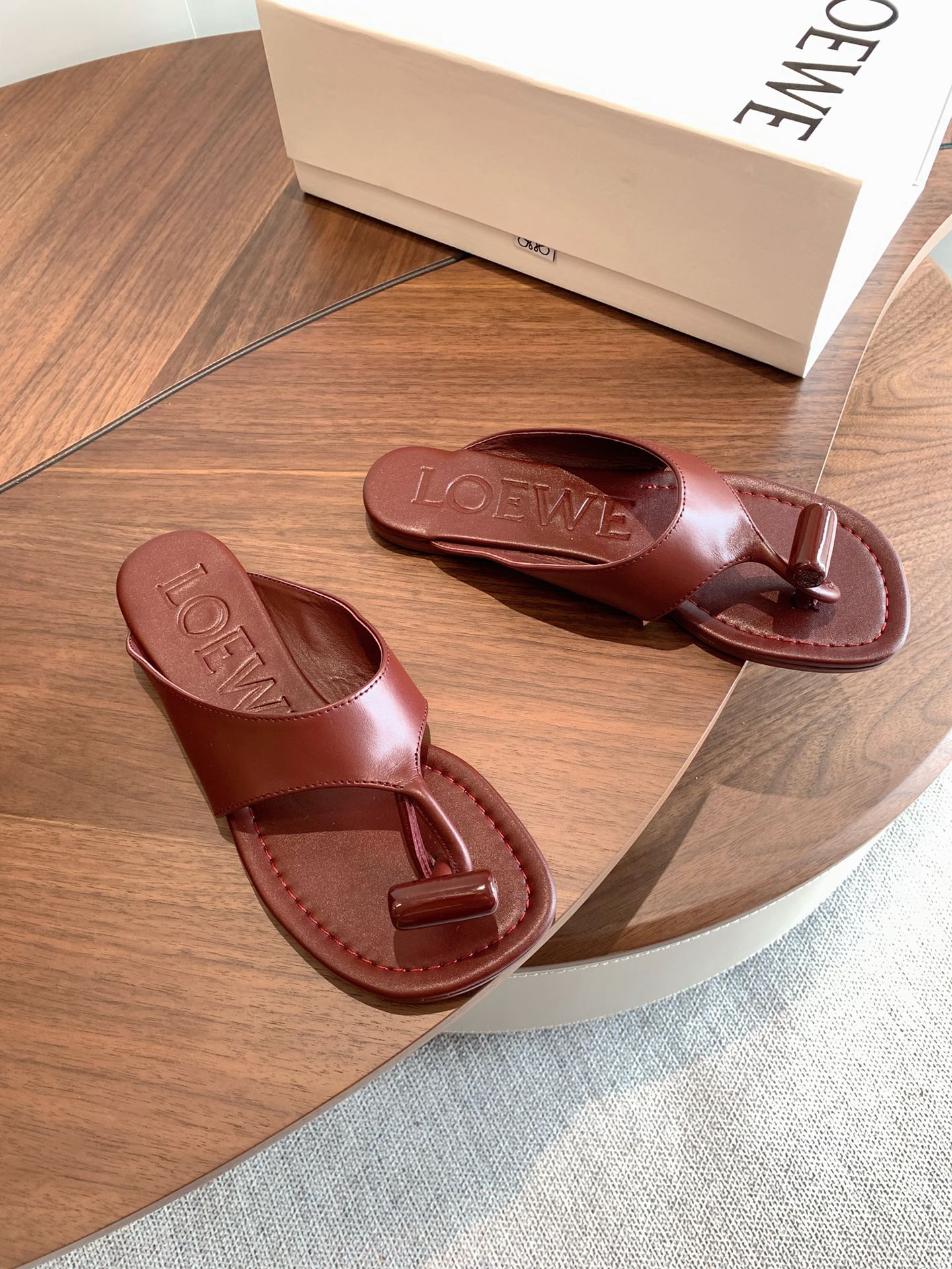 Loewe Toggle Sandals Burgundy Leather 878020