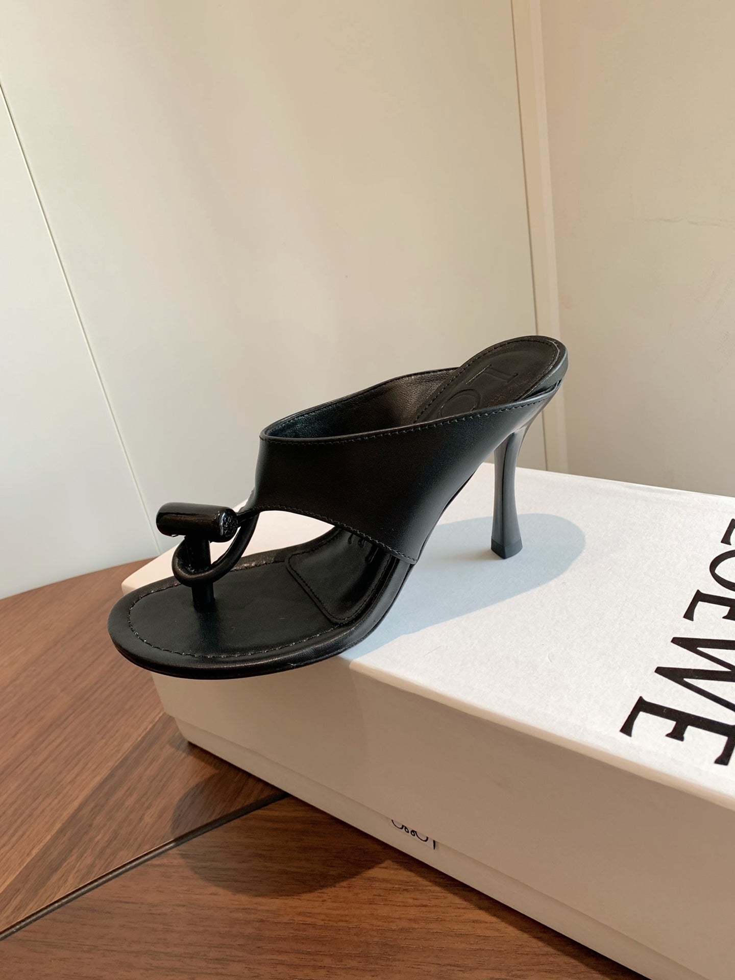 Loewe Toggle Sandals 9cm Black Leather 878021