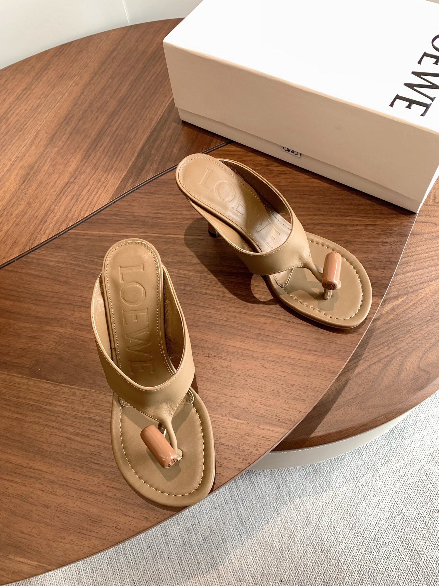 Loewe Toggle Sandals 9cm Beige Leather 878022