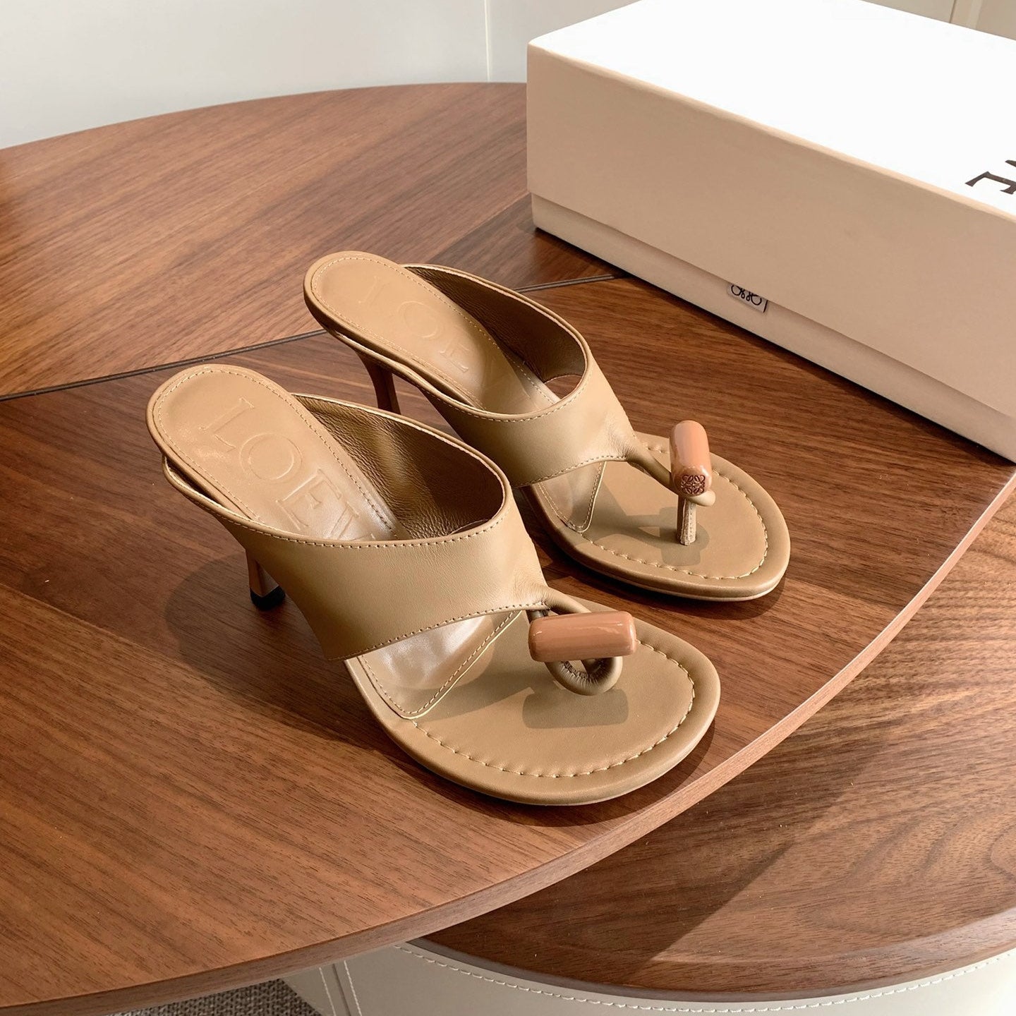 Loewe Toggle Sandals 9cm Beige Leather 878022