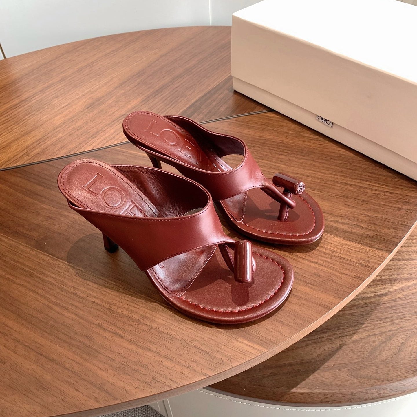 Loewe Toggle Sandals 9cm Burgundy Leather 878024