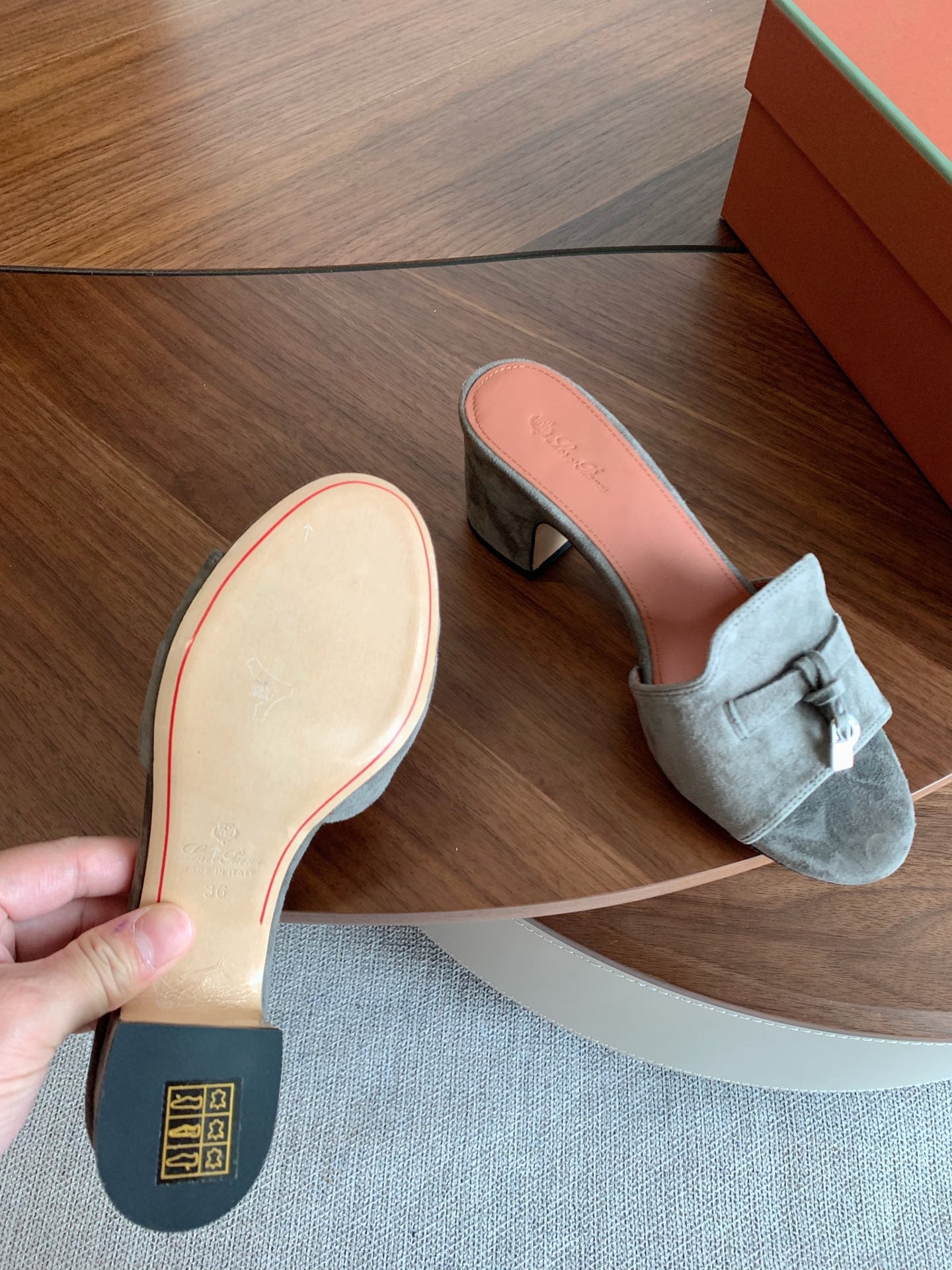 LP 26s Summer Mule Heels 60mm In Grey Suede Gold Hardware
