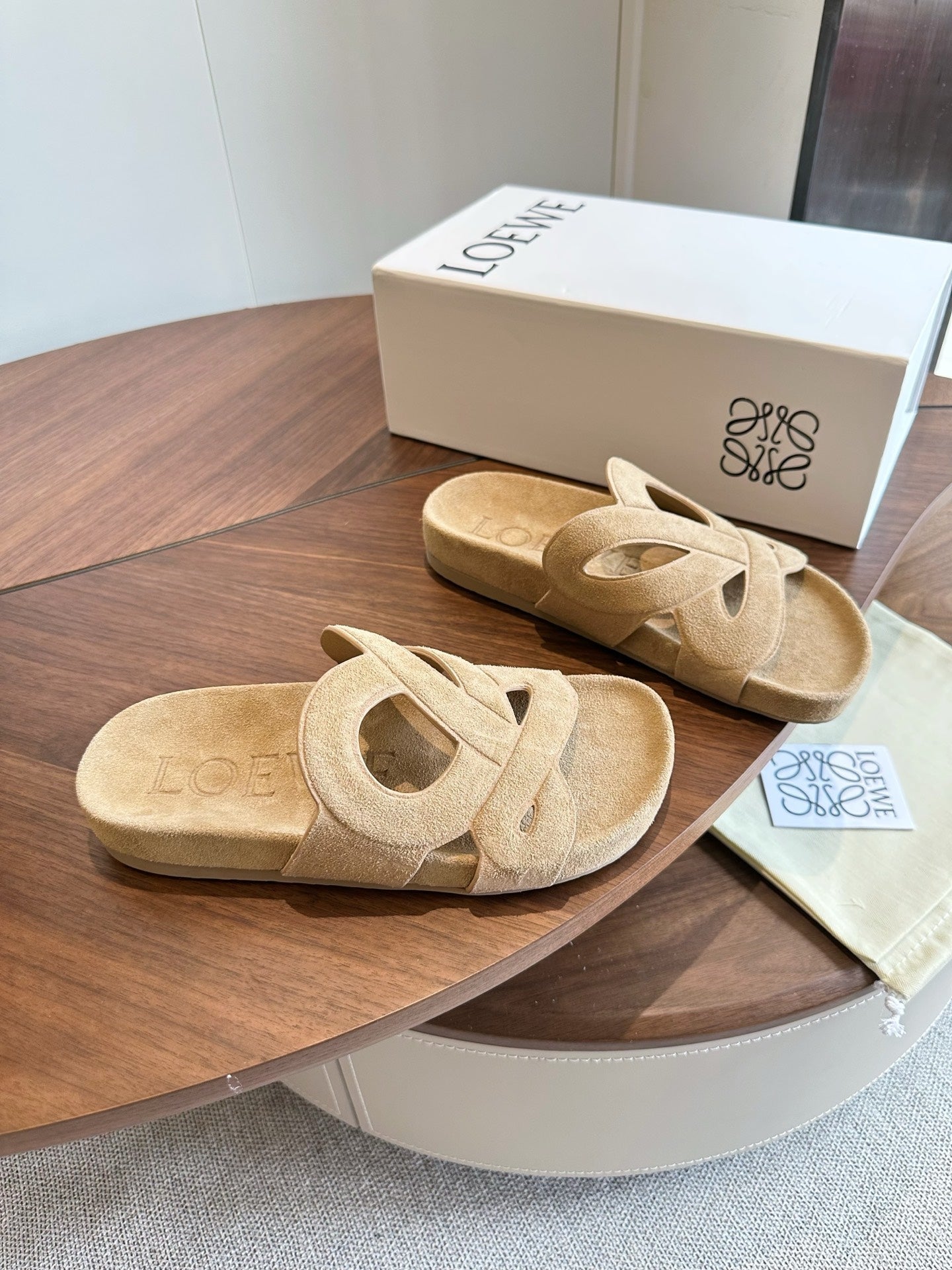 Loewe Ease Slide Khaki Suede 878035